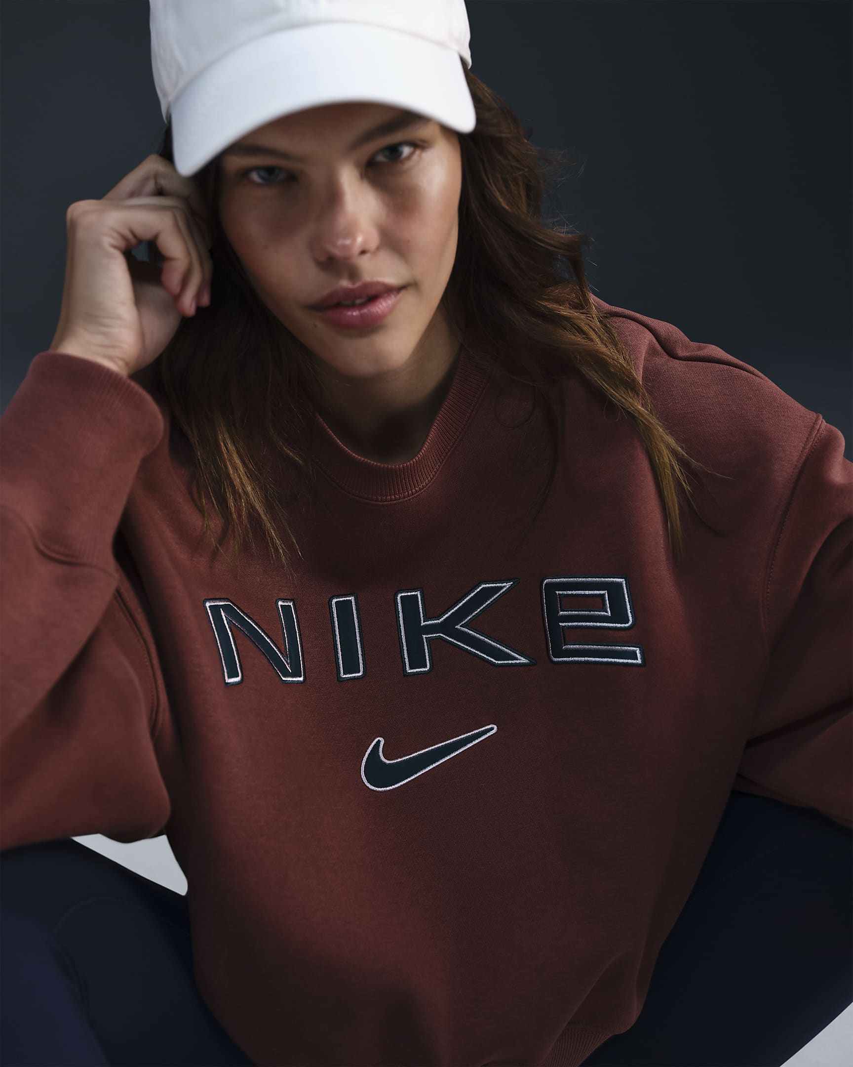 Nike Sportswear Phoenix Fleece Over-Oversized Rundhals-Sweatshirt mit Logo für Damen - Red Sepia/Platinum Violet/Armory Navy