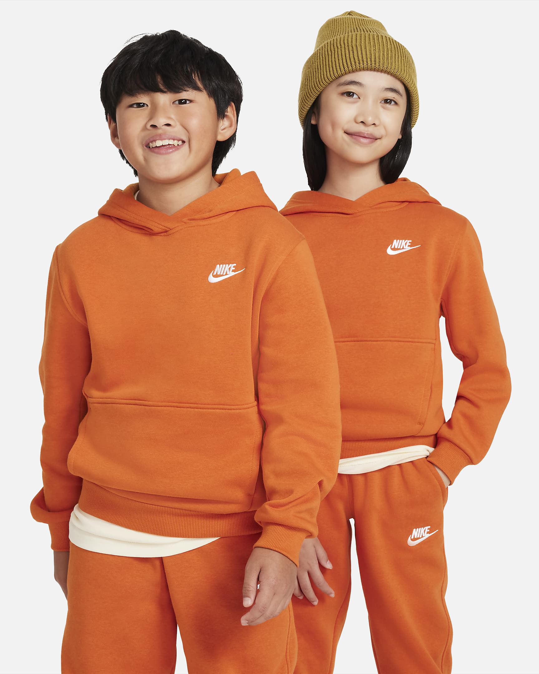 Nike Sportswear Club Fleece Big Kids' Pullover Hoodie - Campfire Orange/White