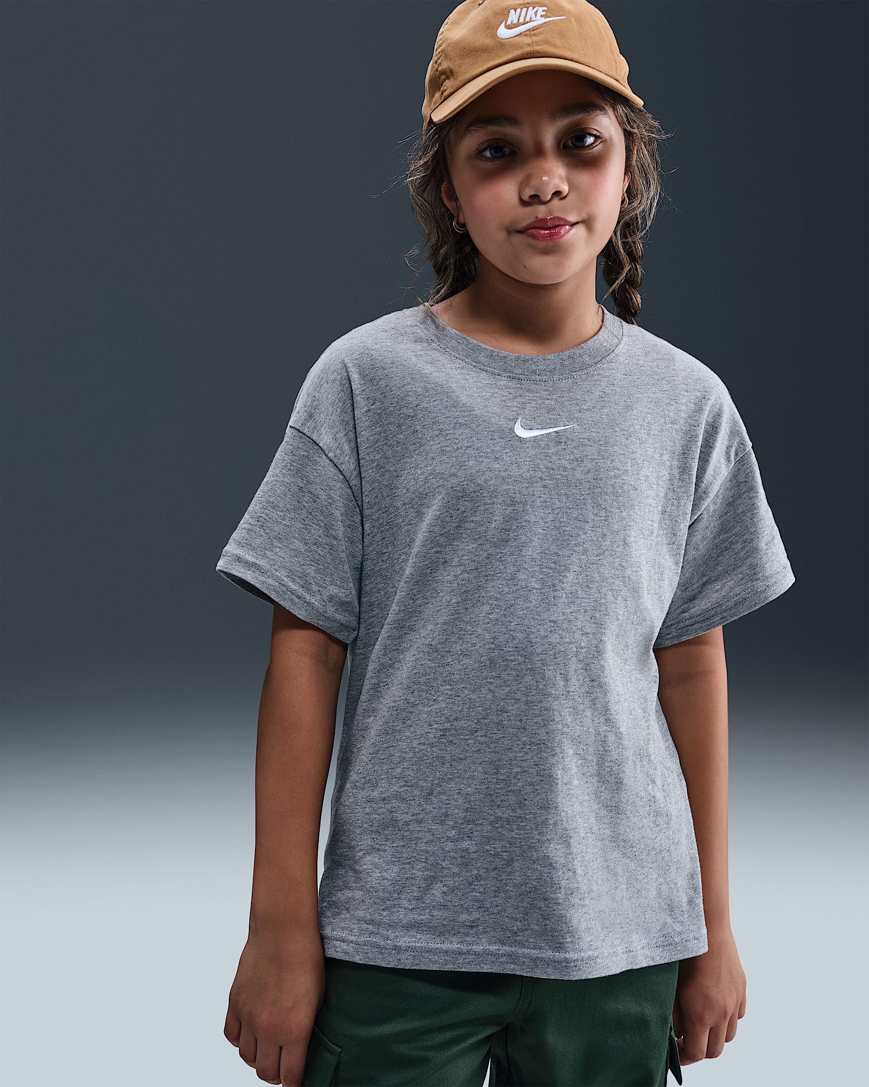 Nike Sportswear Essential Big Kids' (Girls') T-Shirt - Dark Grey Heather