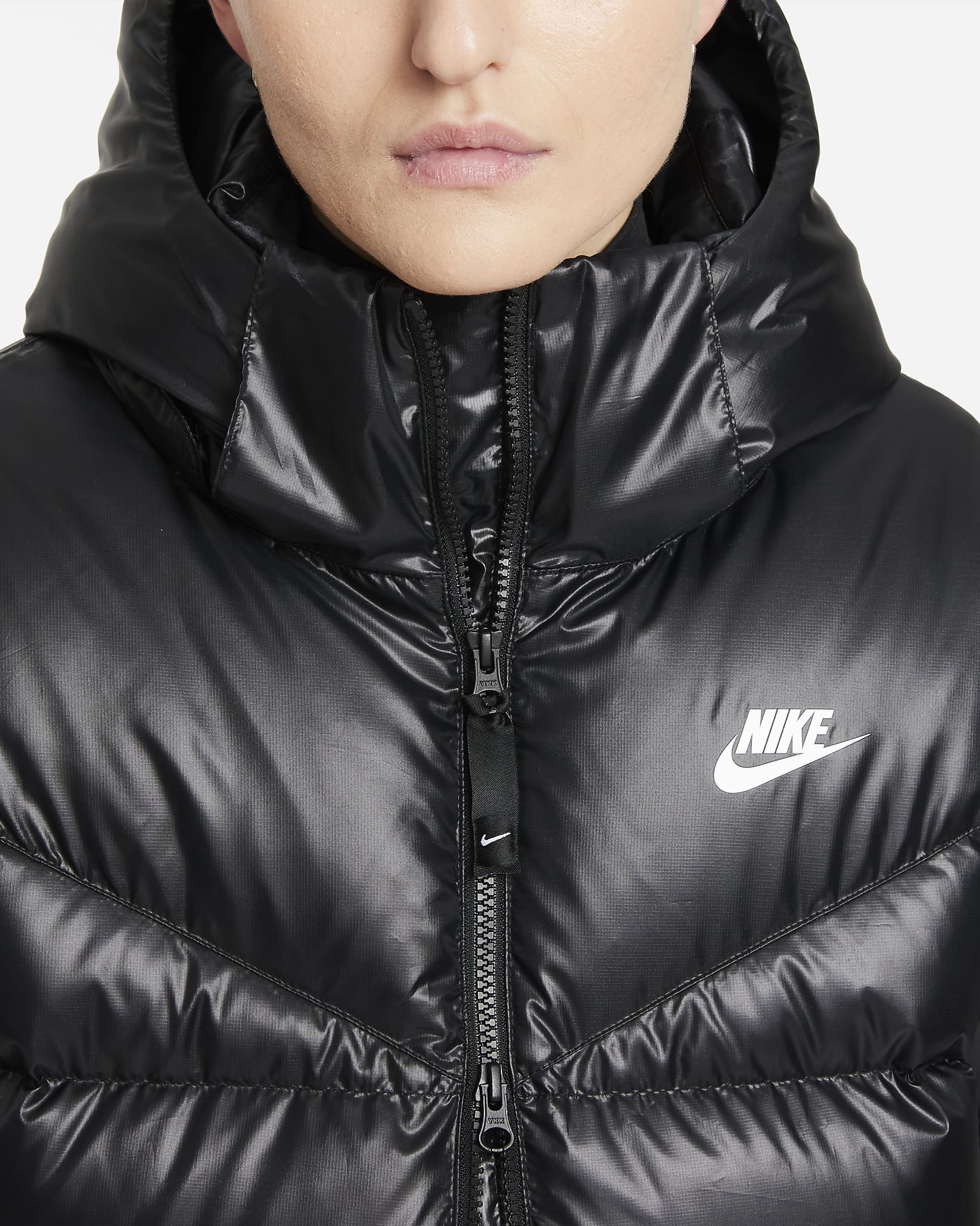 Nike Sportswear Therma-FIT City Series Damen-Parka - Schwarz/Weiß