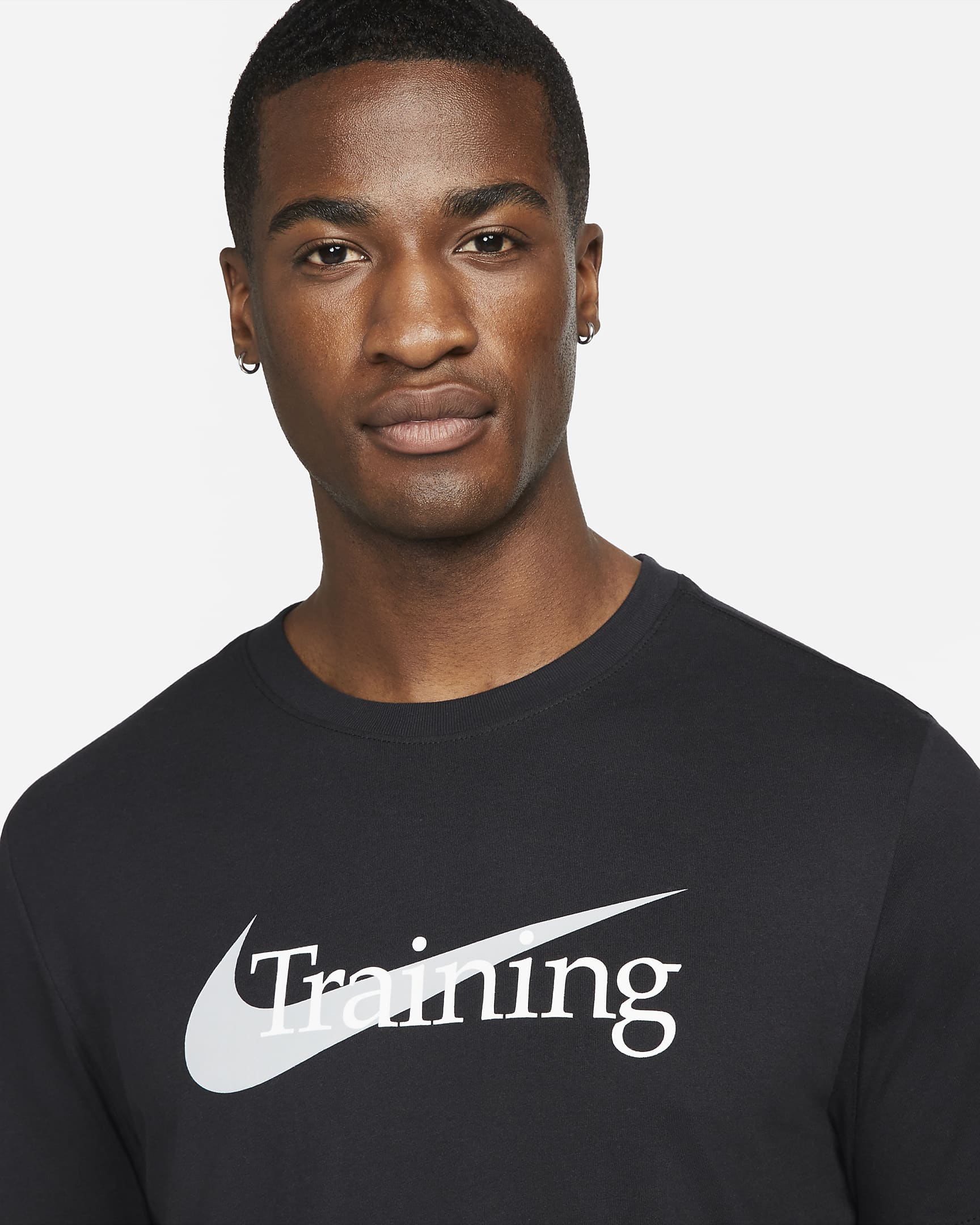 Nike Dri-FIT Men's Swoosh Training T-Shirt. Nike IE