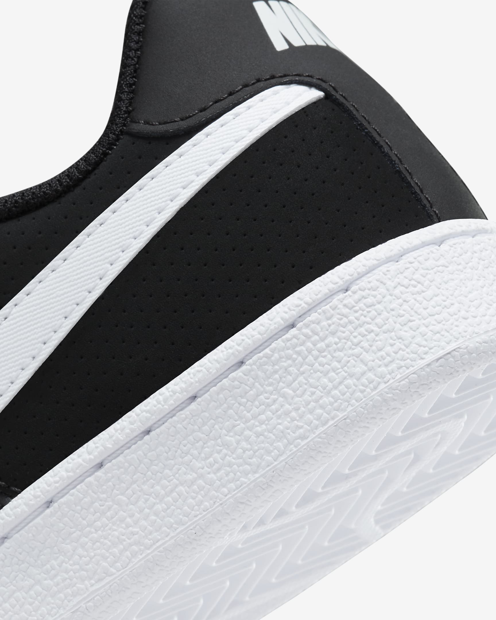 nikecourt royale men's shoe