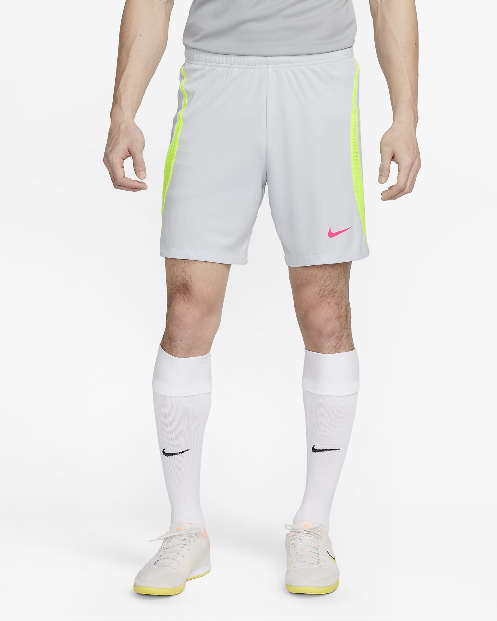 Nike DriFIT Strike Men's Football Shorts. Nike VN