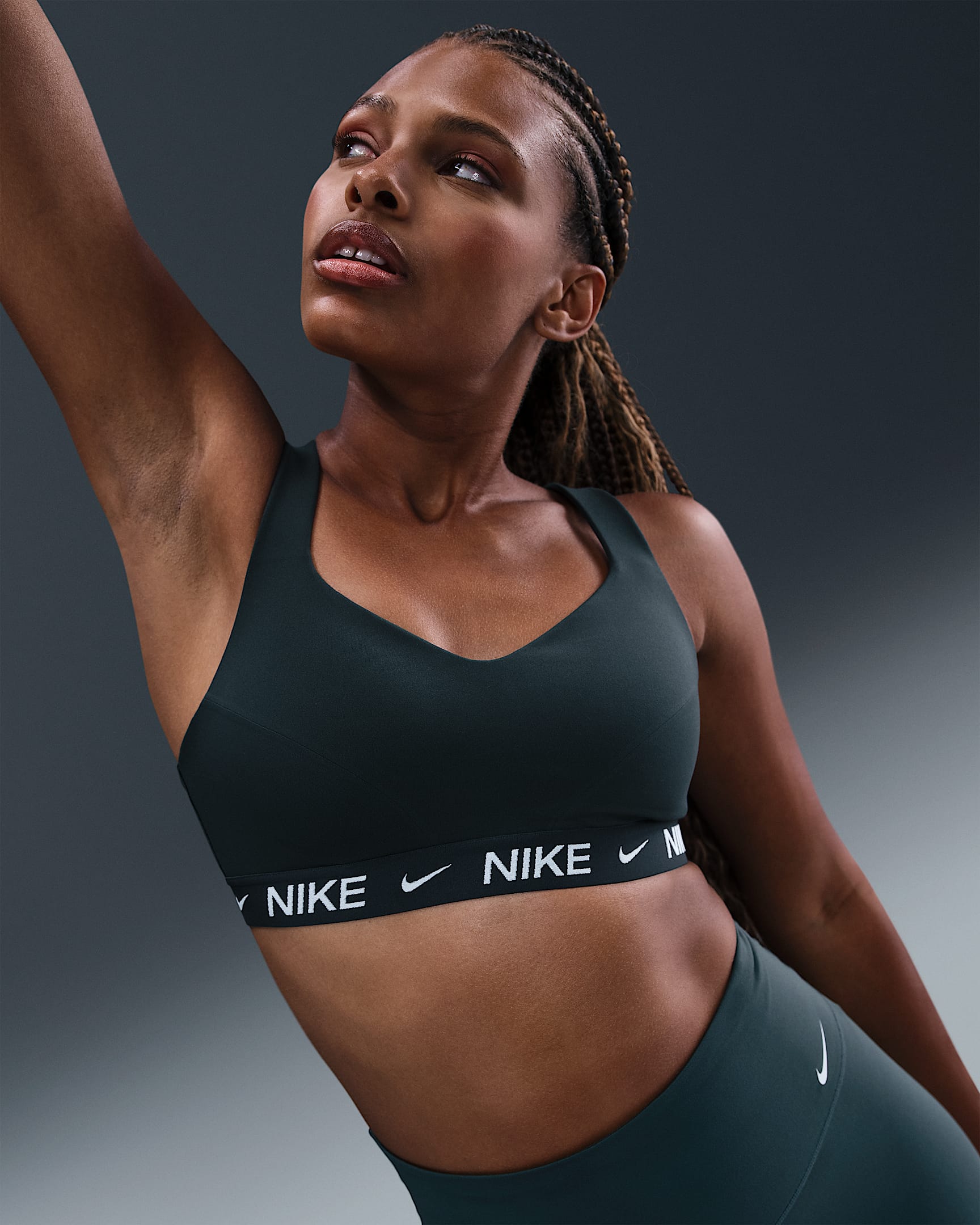 Brassière de sport réglable rembourrée à maintien supérieur Nike Indy pour femme - Seaweed