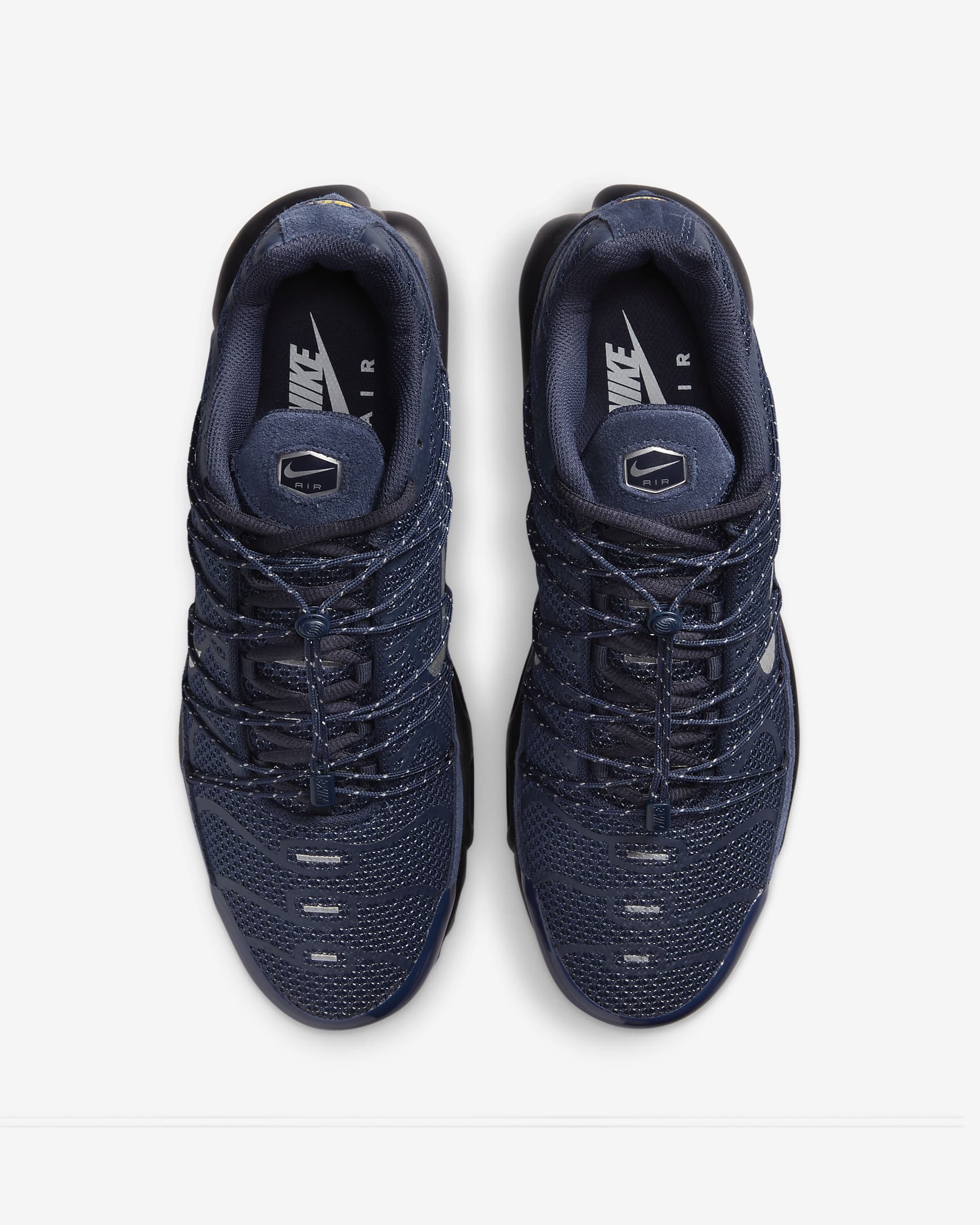 mens nike utility shoes