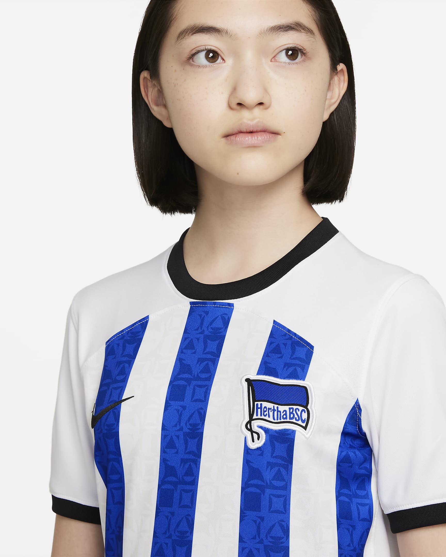 Hertha BSC 2022/23 Stadium Home Older Kids' Nike Dri-FIT Football Shirt ...