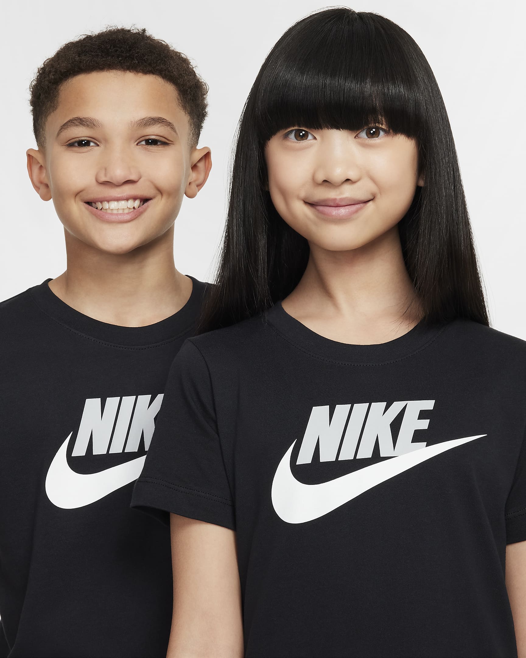 Nike Sportswear T-Shirt für ältere Kinder - Schwarz