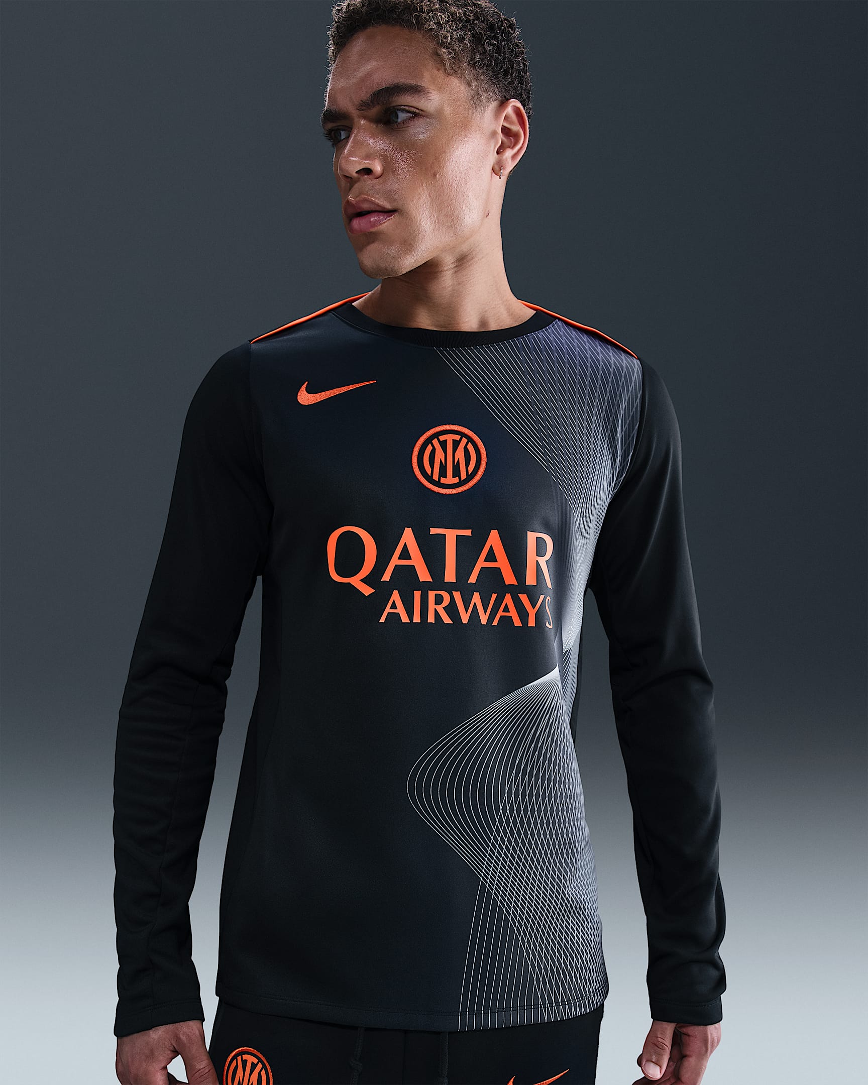 Inter Milan Academy Pro Third Men's Nike Dri-FIT Total90 Football Pre-Match Long-Sleeve Top - Black/Thunder Blue/Safety Orange
