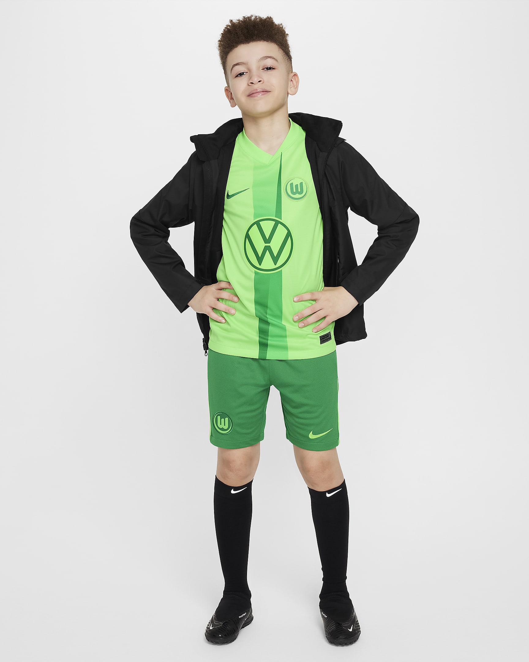 VfL Wolfsburg 2024/25 Stadium Home/Away Nike Dri-FIT Replica-fodboldshorts til større børn - Lucky Green/hvid/Sub Lime