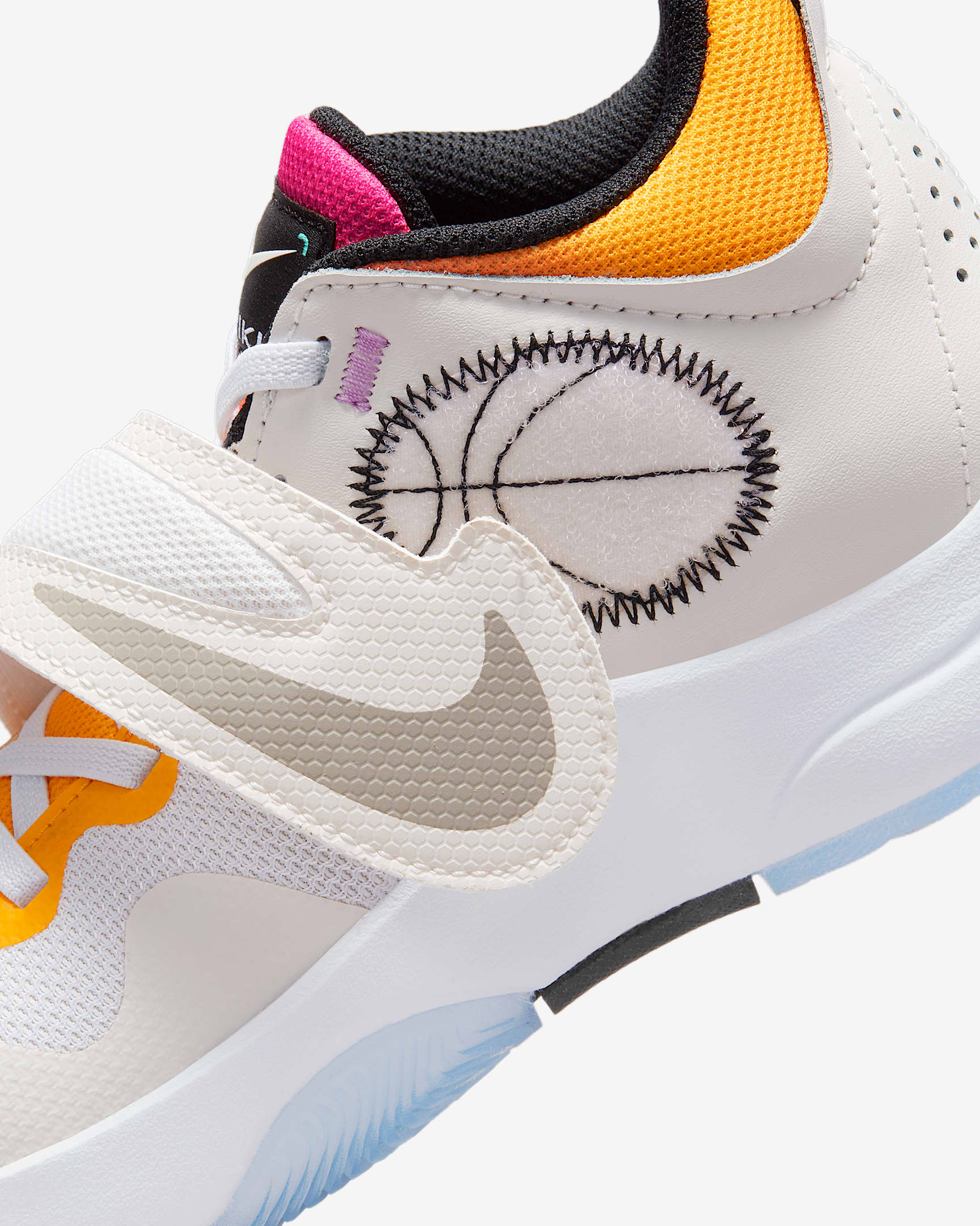 team hustle nike basketball shoes