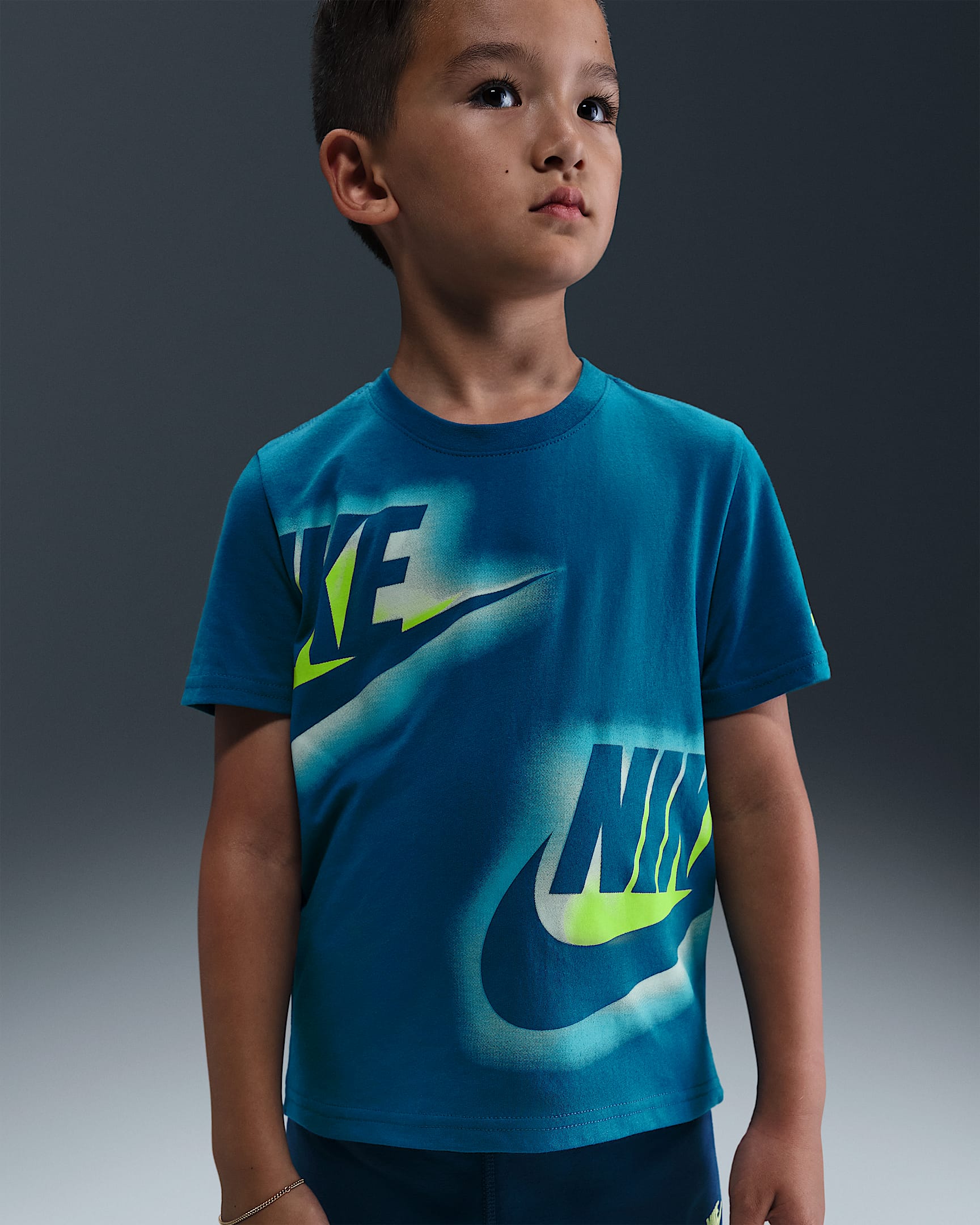 Nike Glow With Me Little Kids' T-Shirt - Green Abyss