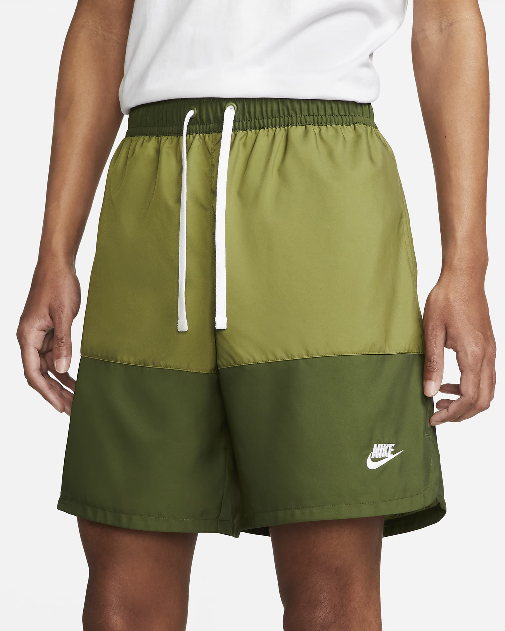 Nike Sportswear Sport Essential Men's Woven Lined Flow Shorts (Long ...