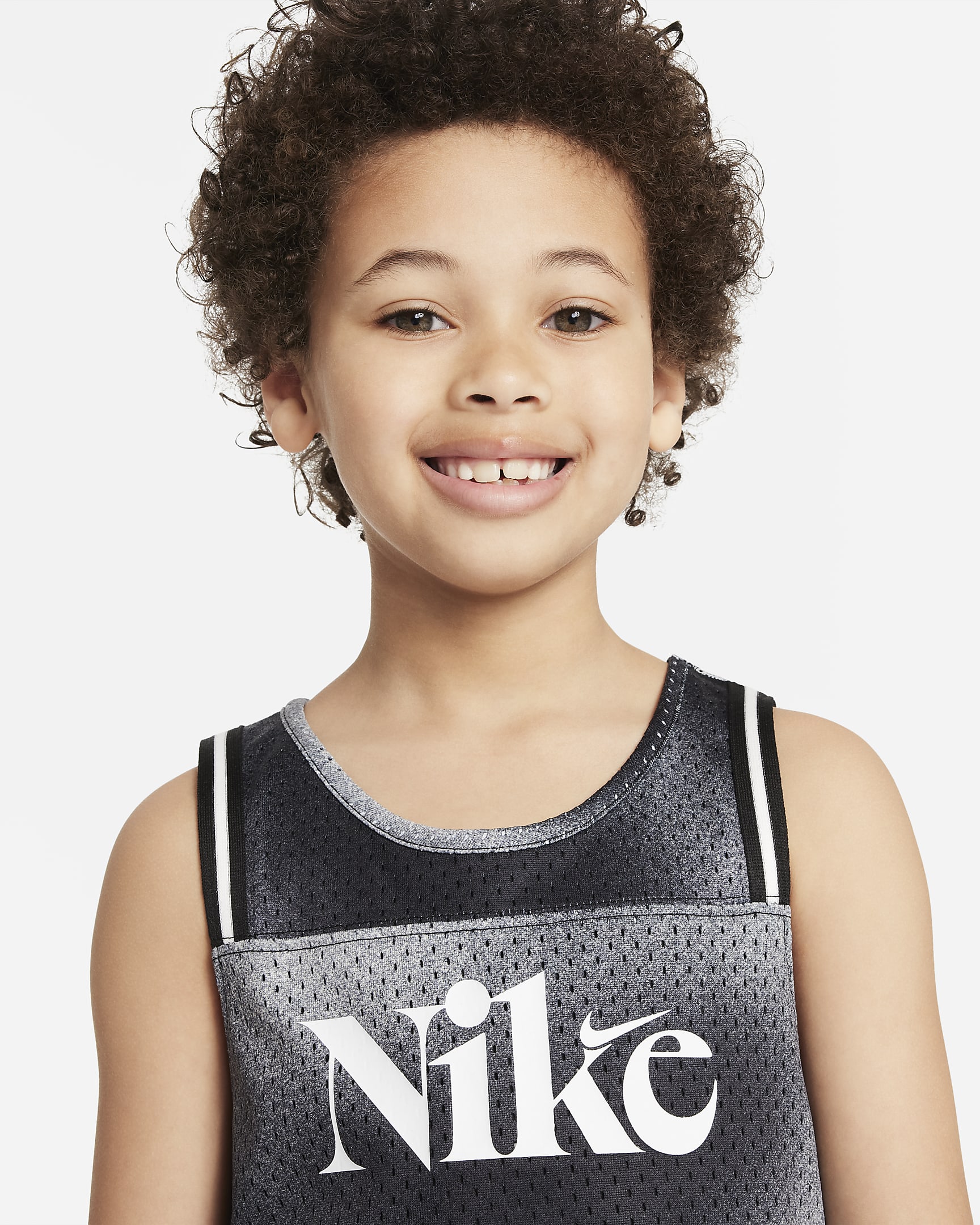 Playera estampada para niños talla pequeña Nike Culture of Basketball - Negro