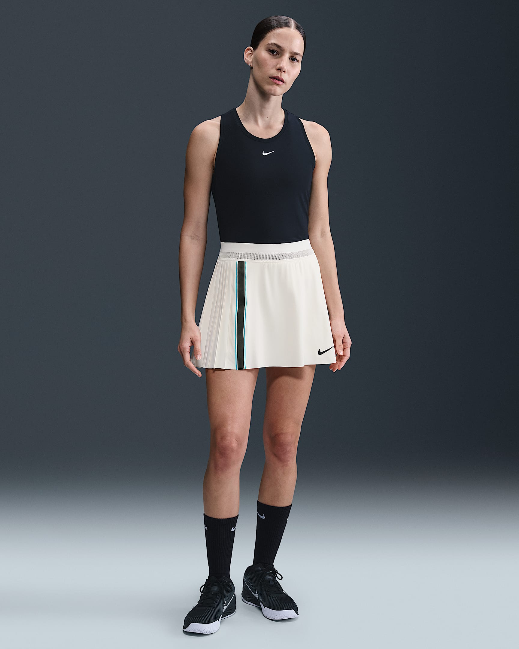 NikeCourt Slam Dri-FIT Kadın Tenis Eteği - Pale Ivory/Pale Ivory/Siyah