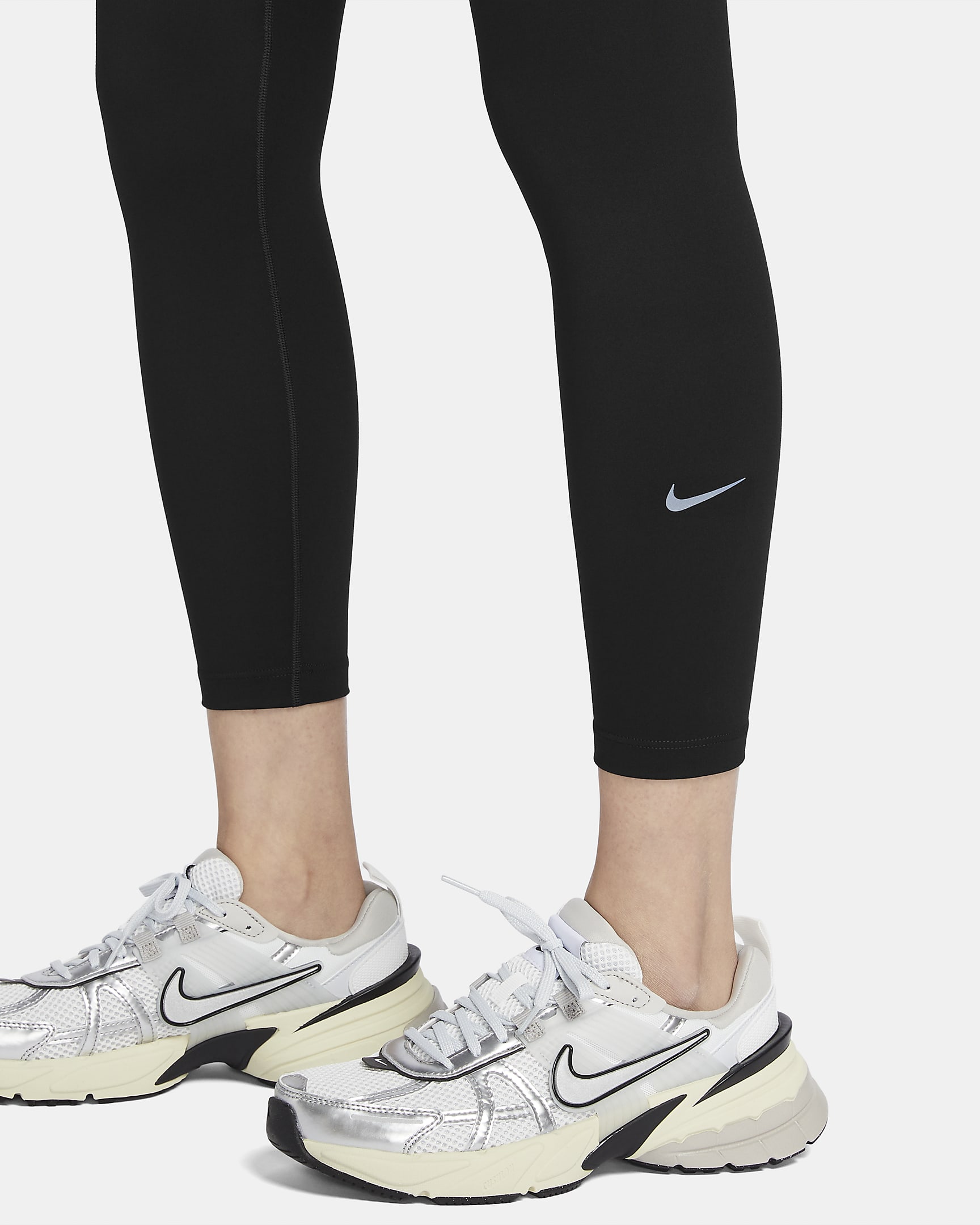 เลกกิ้งเอวสูง 7/8 ส่วนผู้หญิง Nike One - ดำ/ดำ