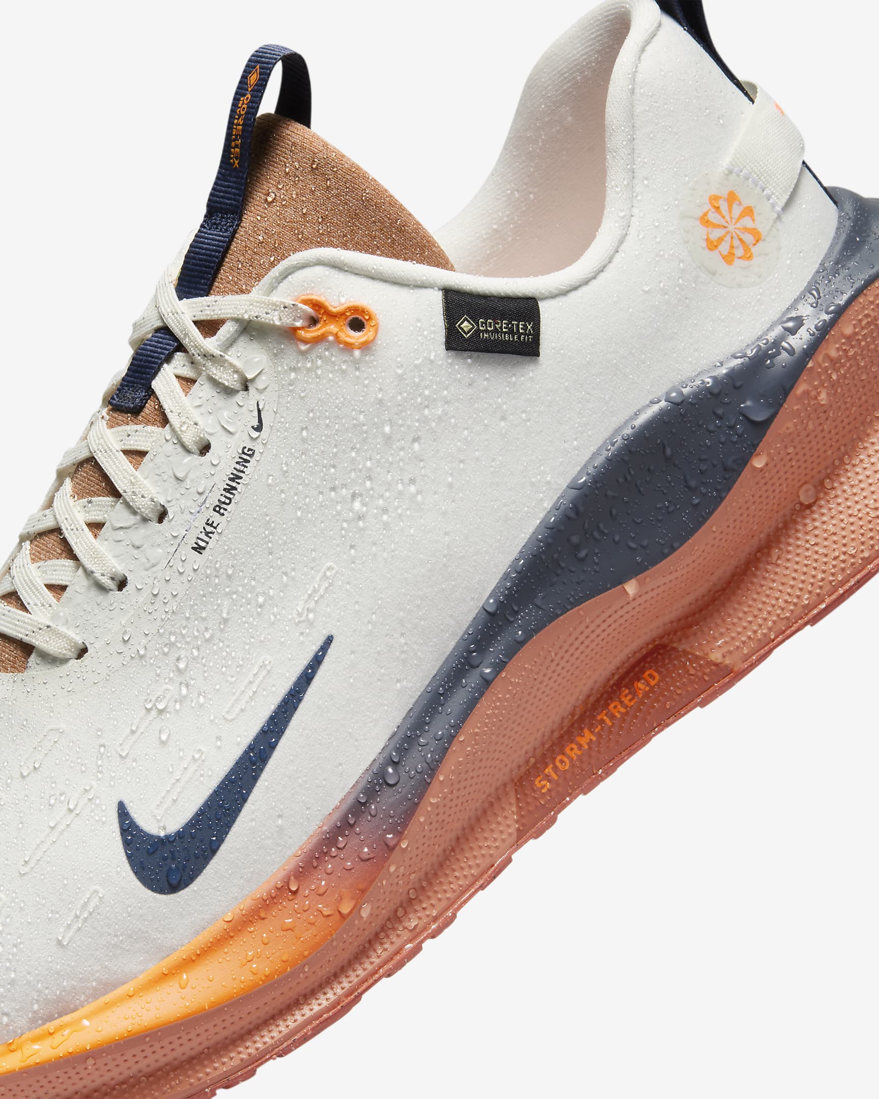 Nike InfinityRN 4 GORE-TEX waterdichte hardloopschoenen voor heren (straat) - Sail/Total Orange/Burnt Sunrise/Thunder Blue