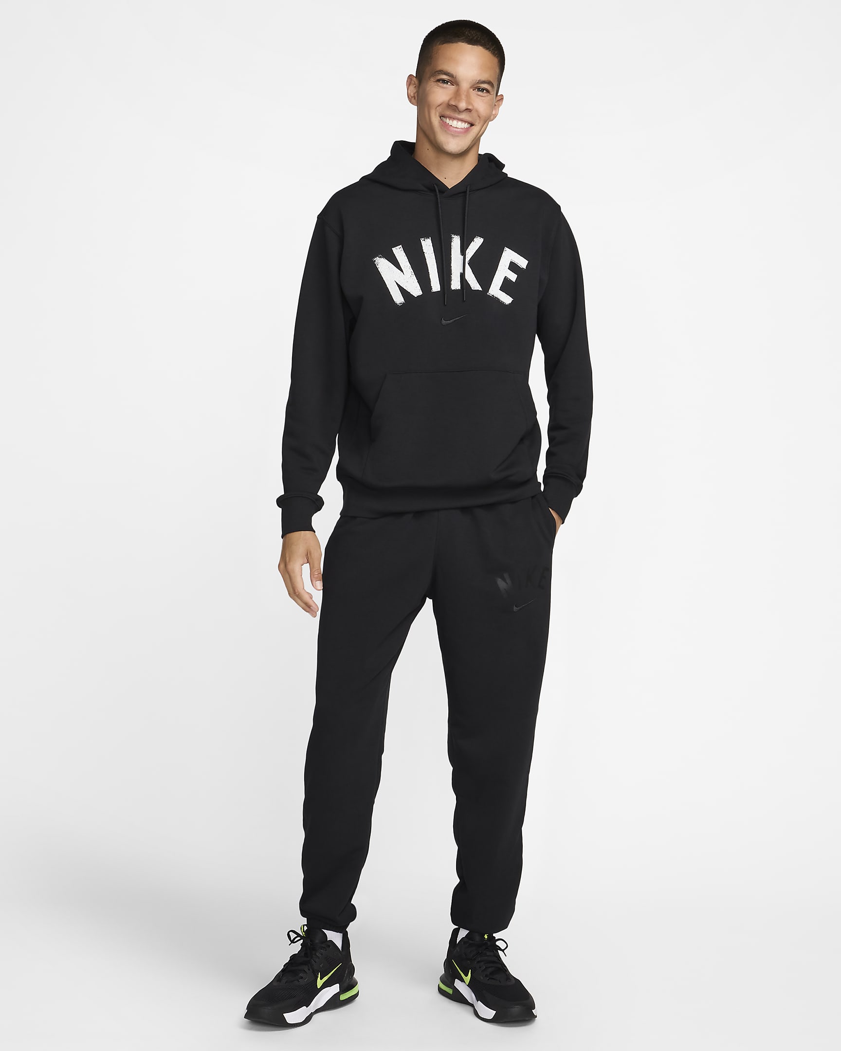 Nike Swoosh Men's Dri-FIT Fleece Fitness Joggers - Black/Black