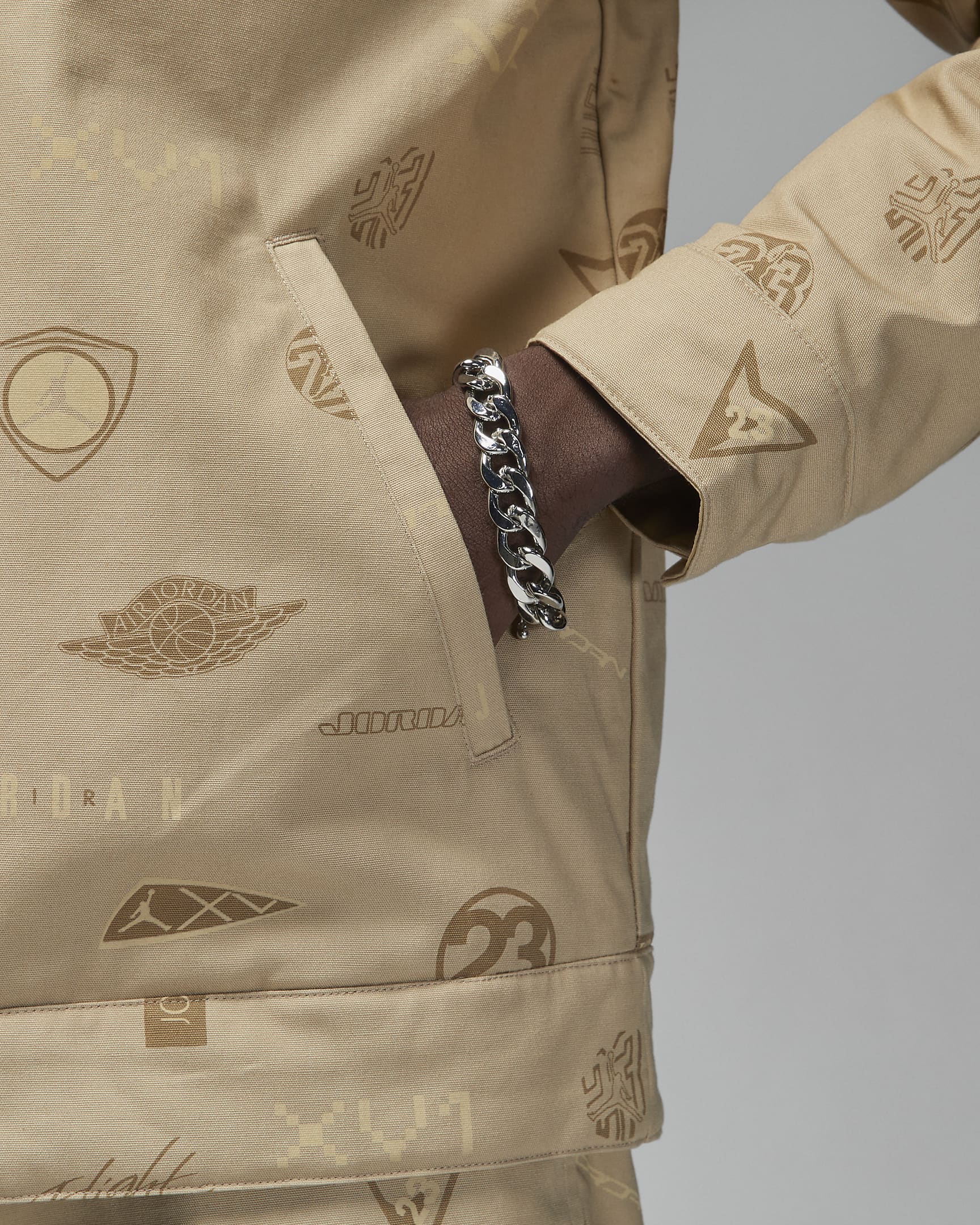 Jordan Flight Heritage Men's Jacket. Nike NL