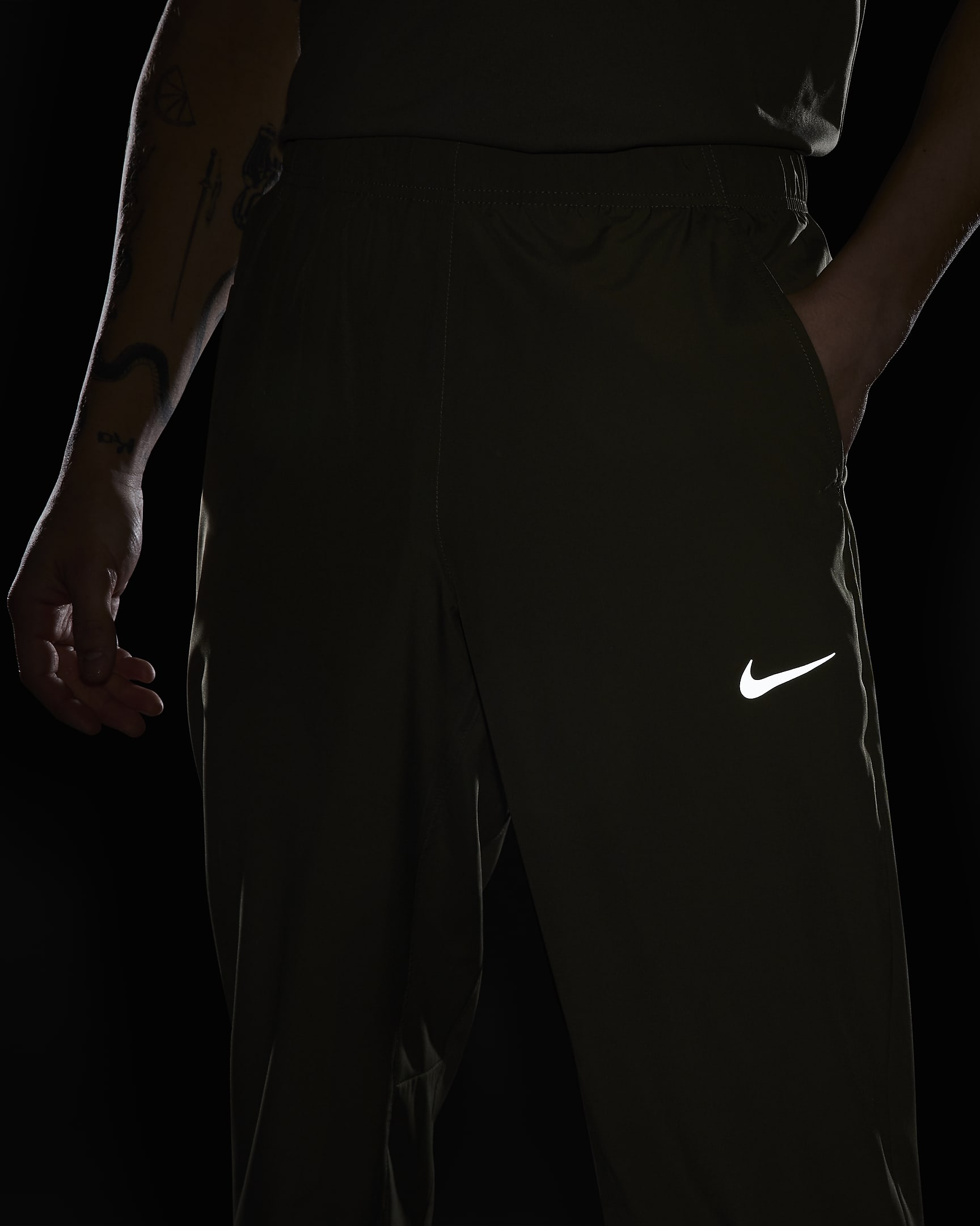 Nike Form Men's Dri-FIT Open-Hem Versatile Pants - Medium Olive/Black