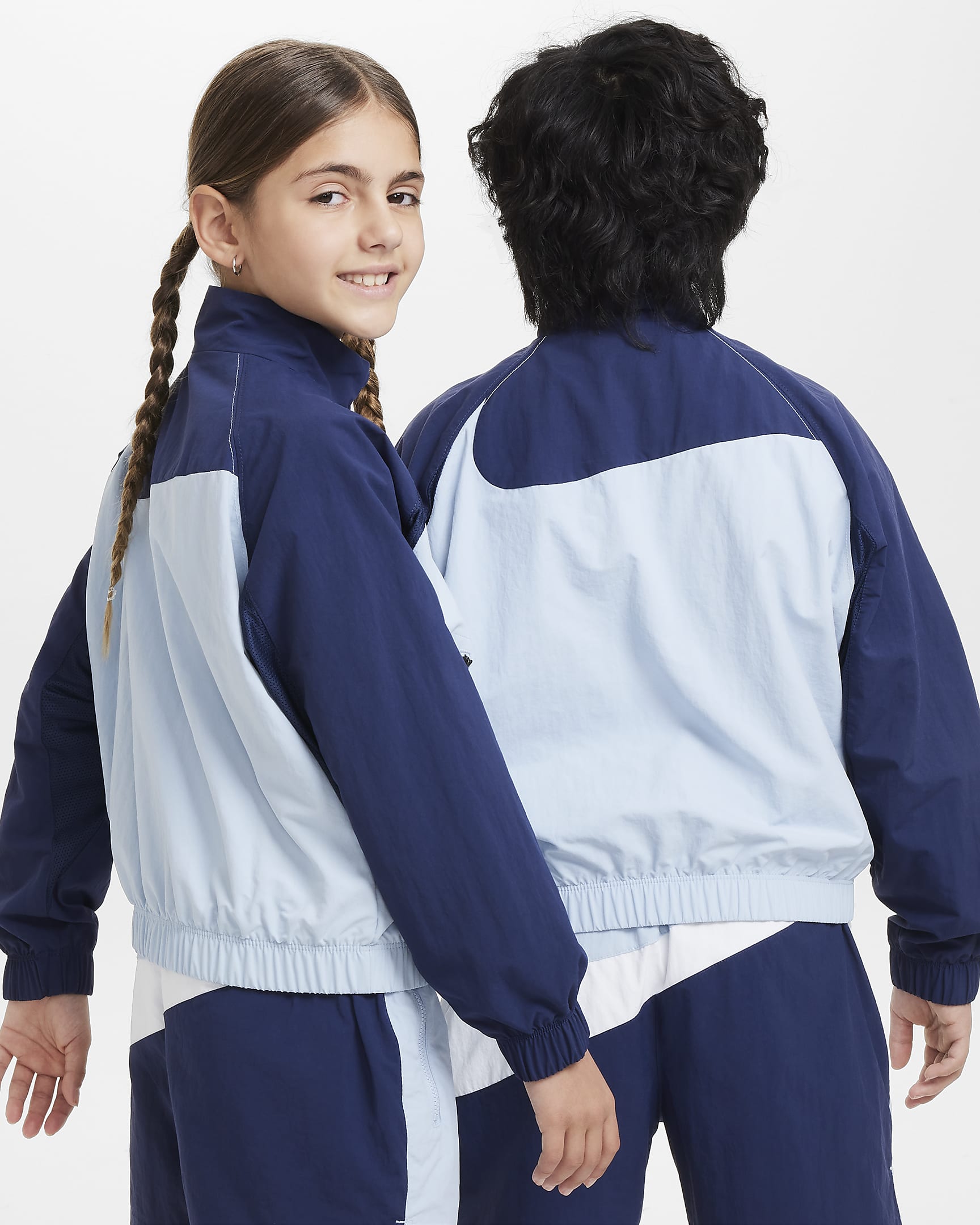 Nike Sportswear Amplify Older Kids' Woven Full-Zip Jacket - Light Armoury Blue/Midnight Navy/White