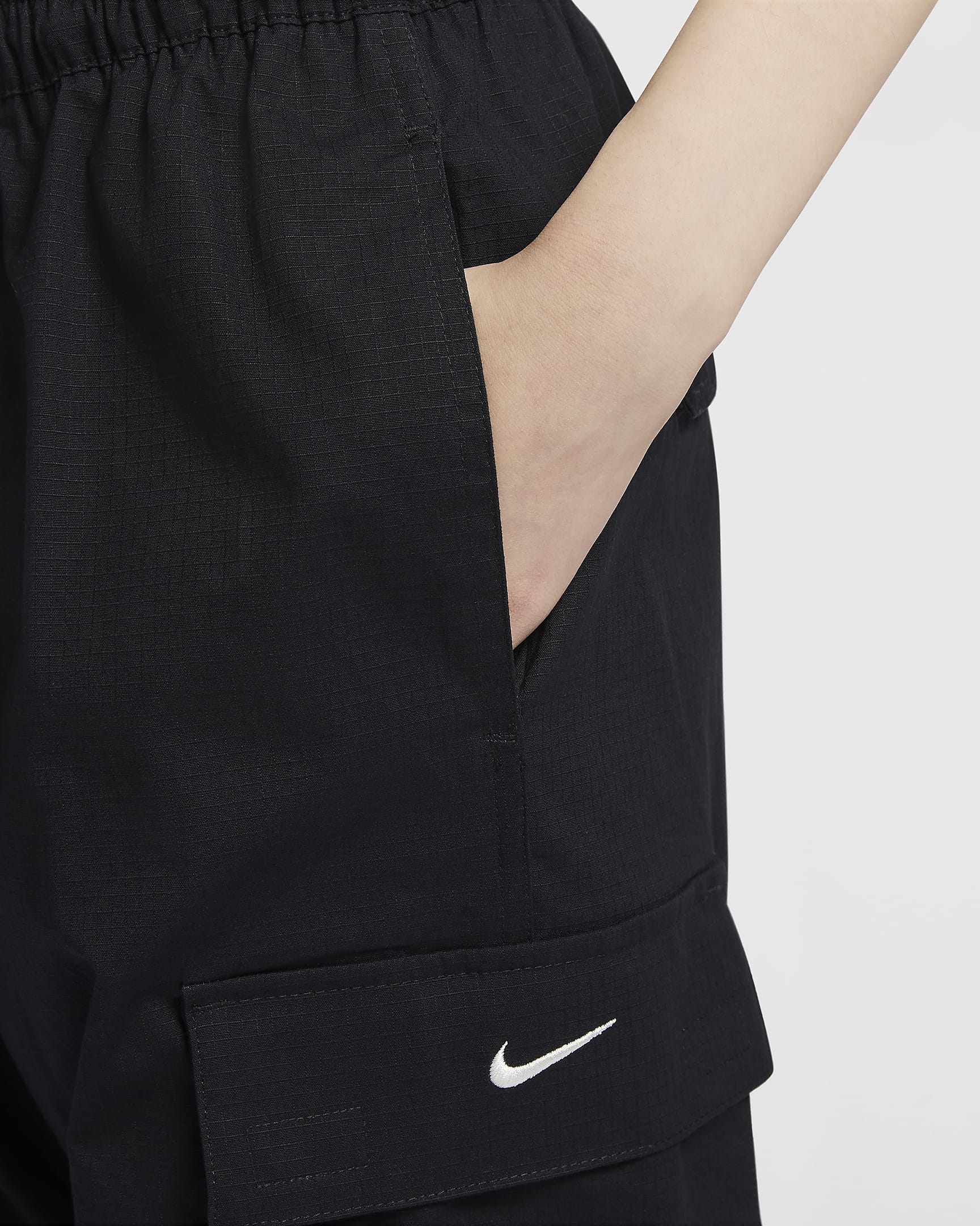 Nike Sportswear Women's Mid-Rise Cargo Trousers - Black/Sail