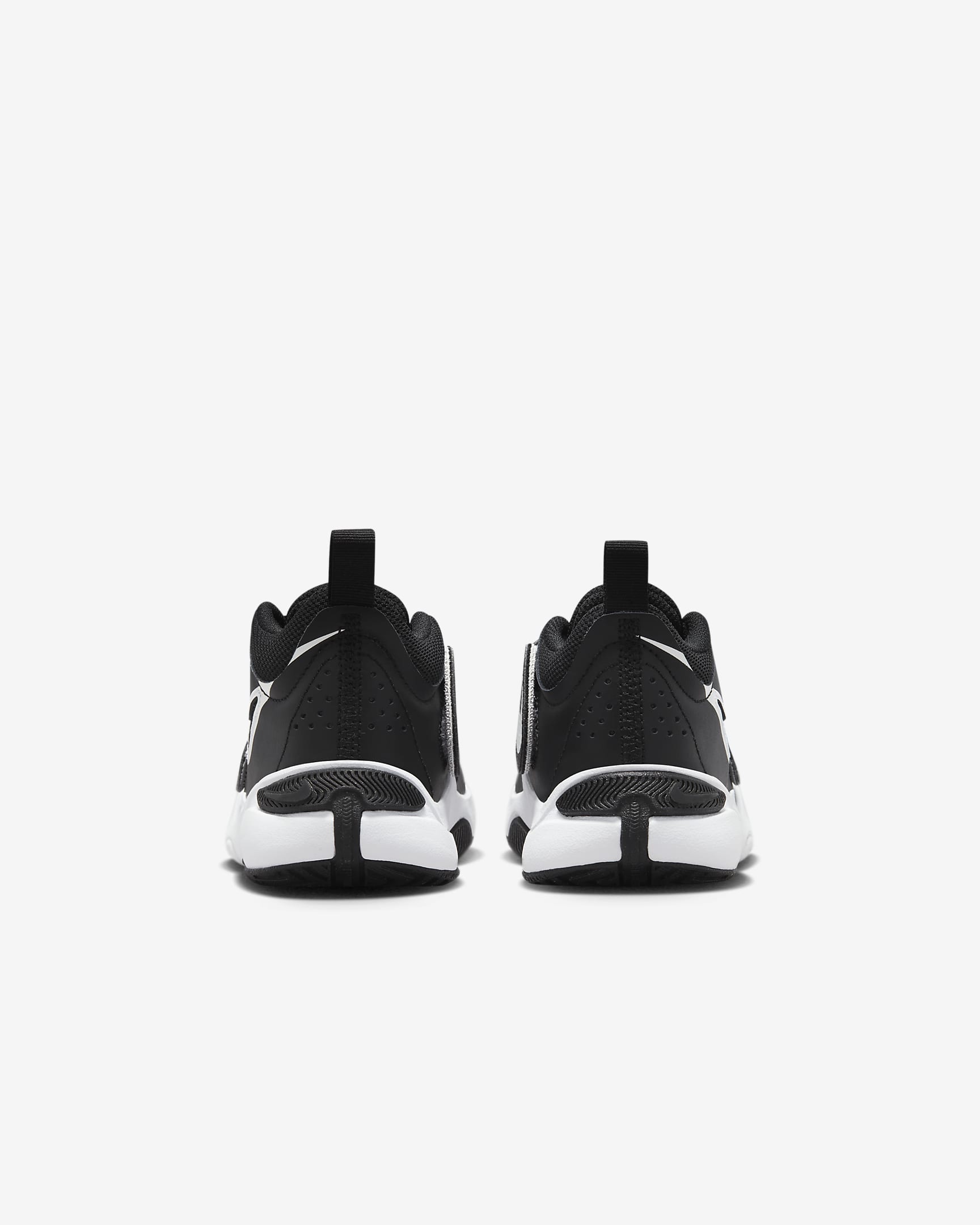 Nike Team Hustle D 11 Younger Kids' Shoes - Black/White