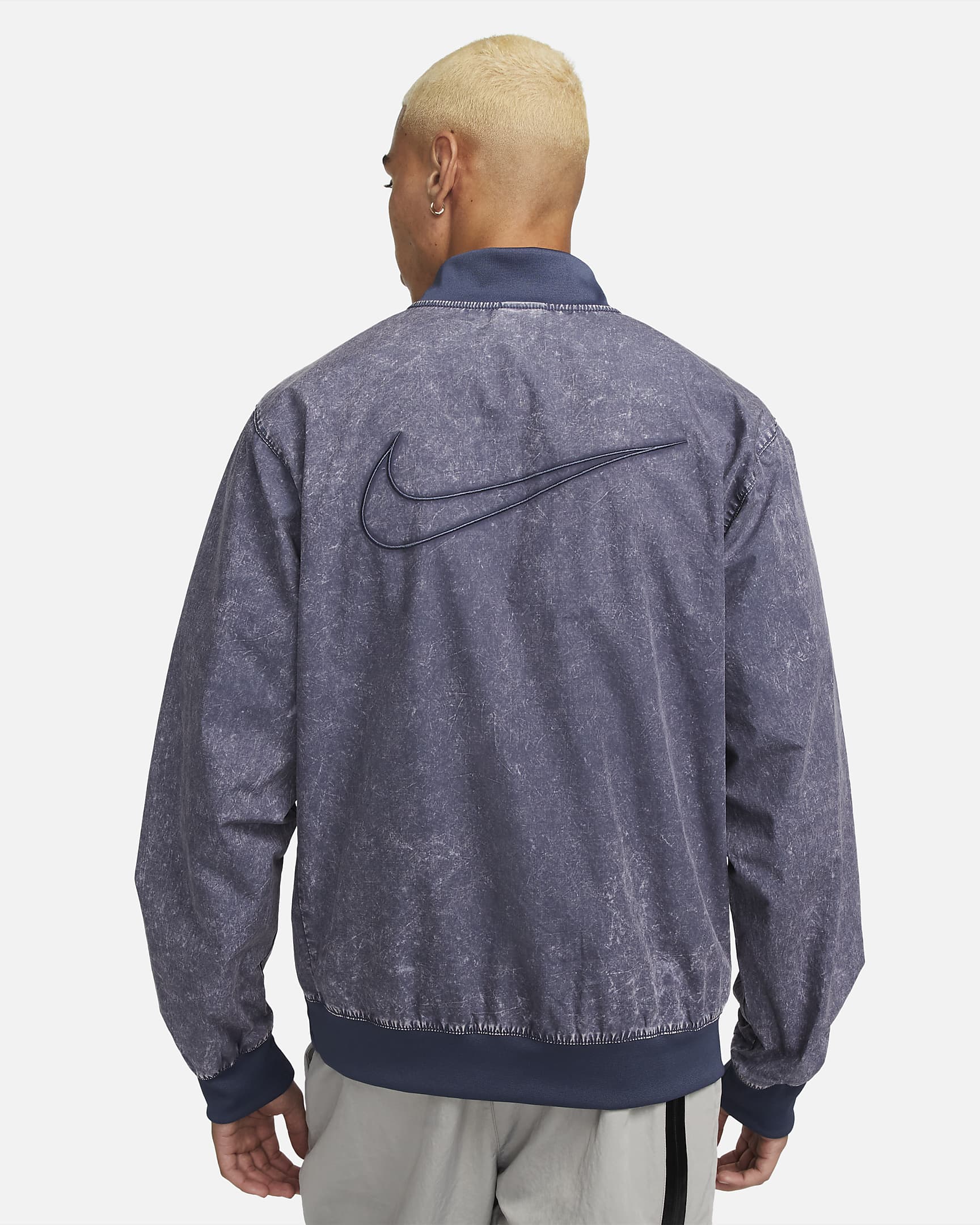 Nike Sportswear Club+ Men's Unlined Woven Bomber Jacket. Nike PT