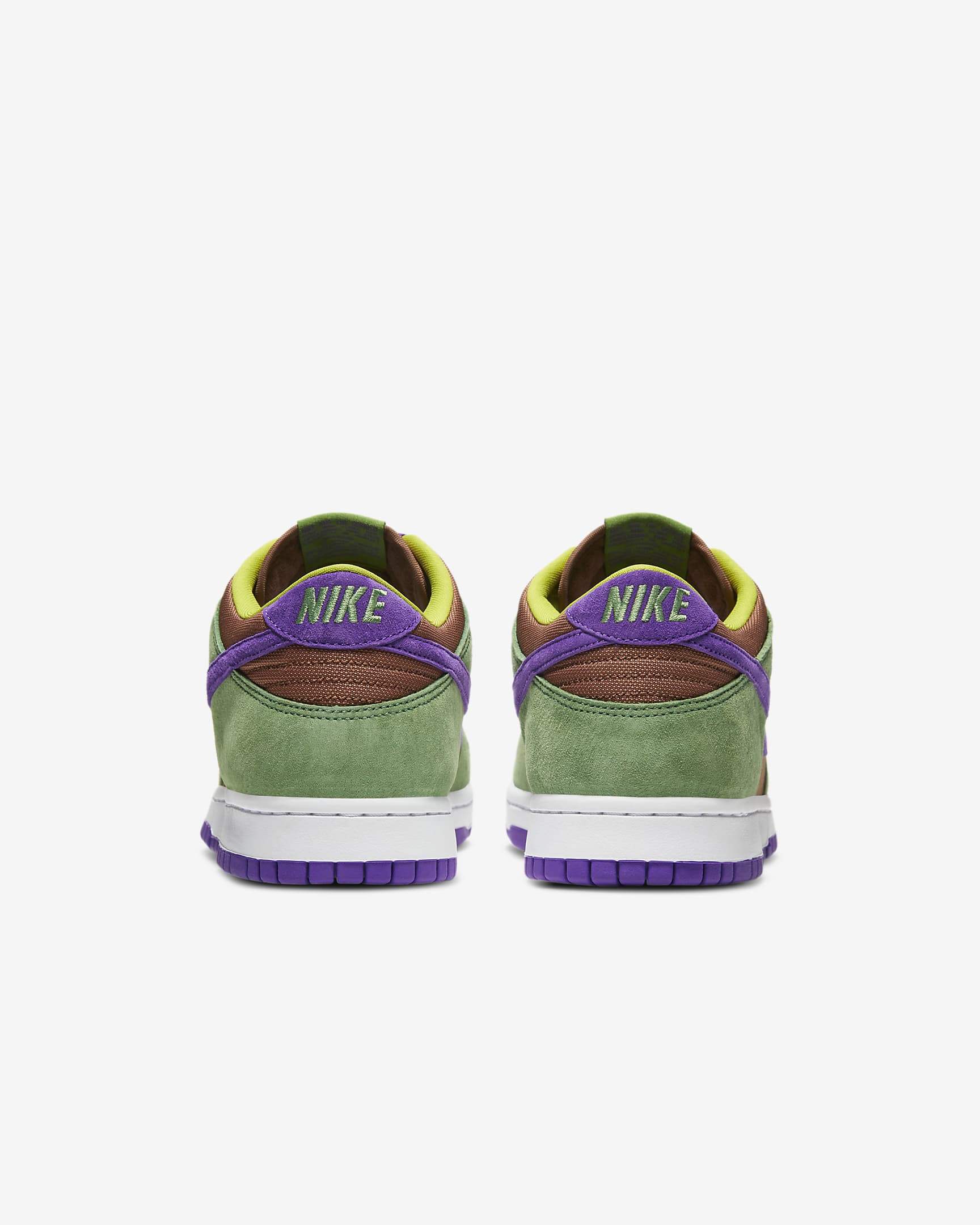 Nike Dunk Low SP Shoes - Veneer/Autumn Green/Deep Purple