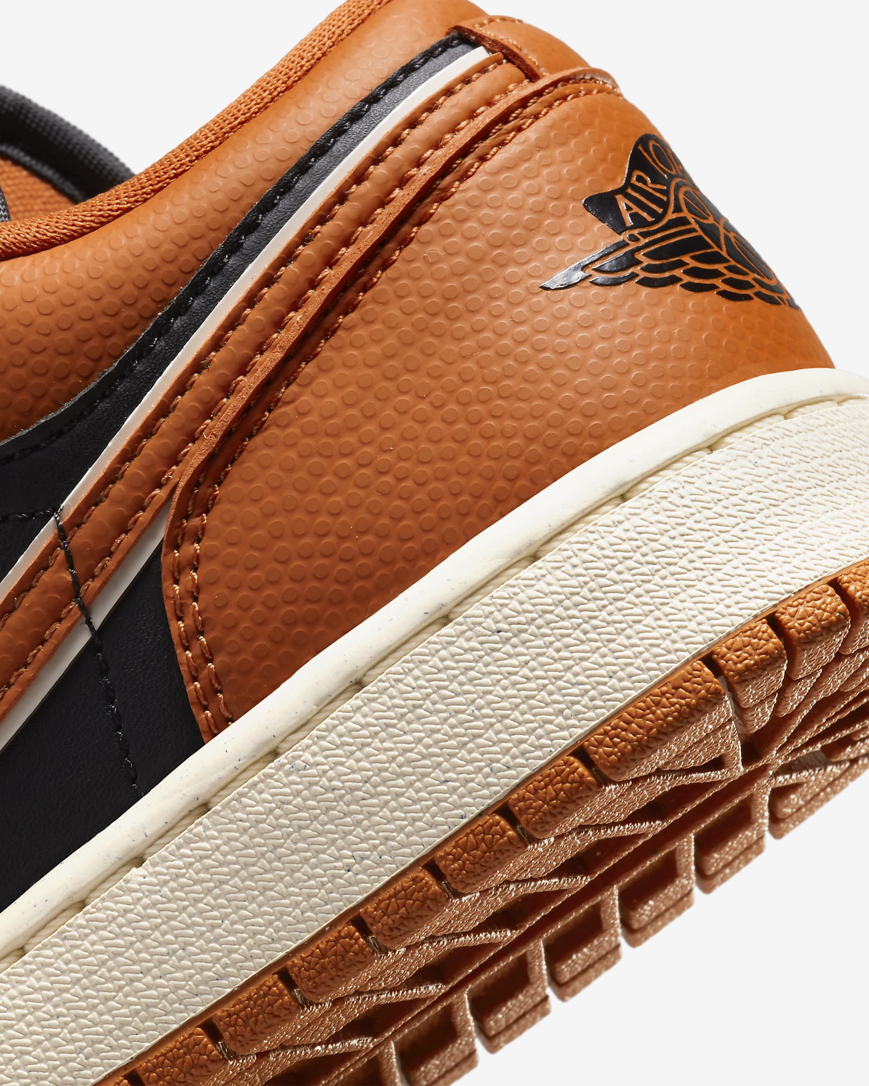 women's low top basketball shoes