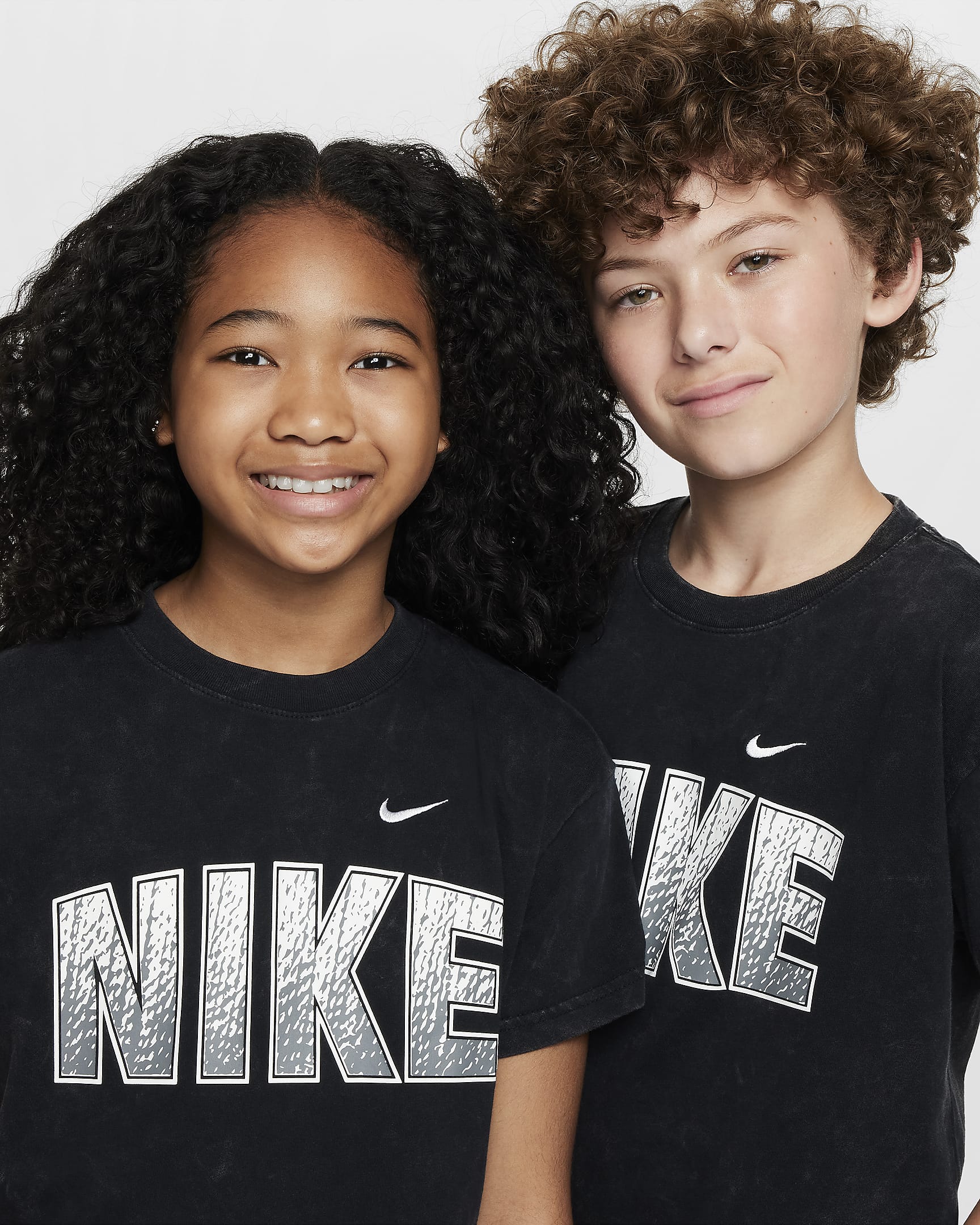 Nike Sportswear T-Shirt für ältere Kinder - Schwarz