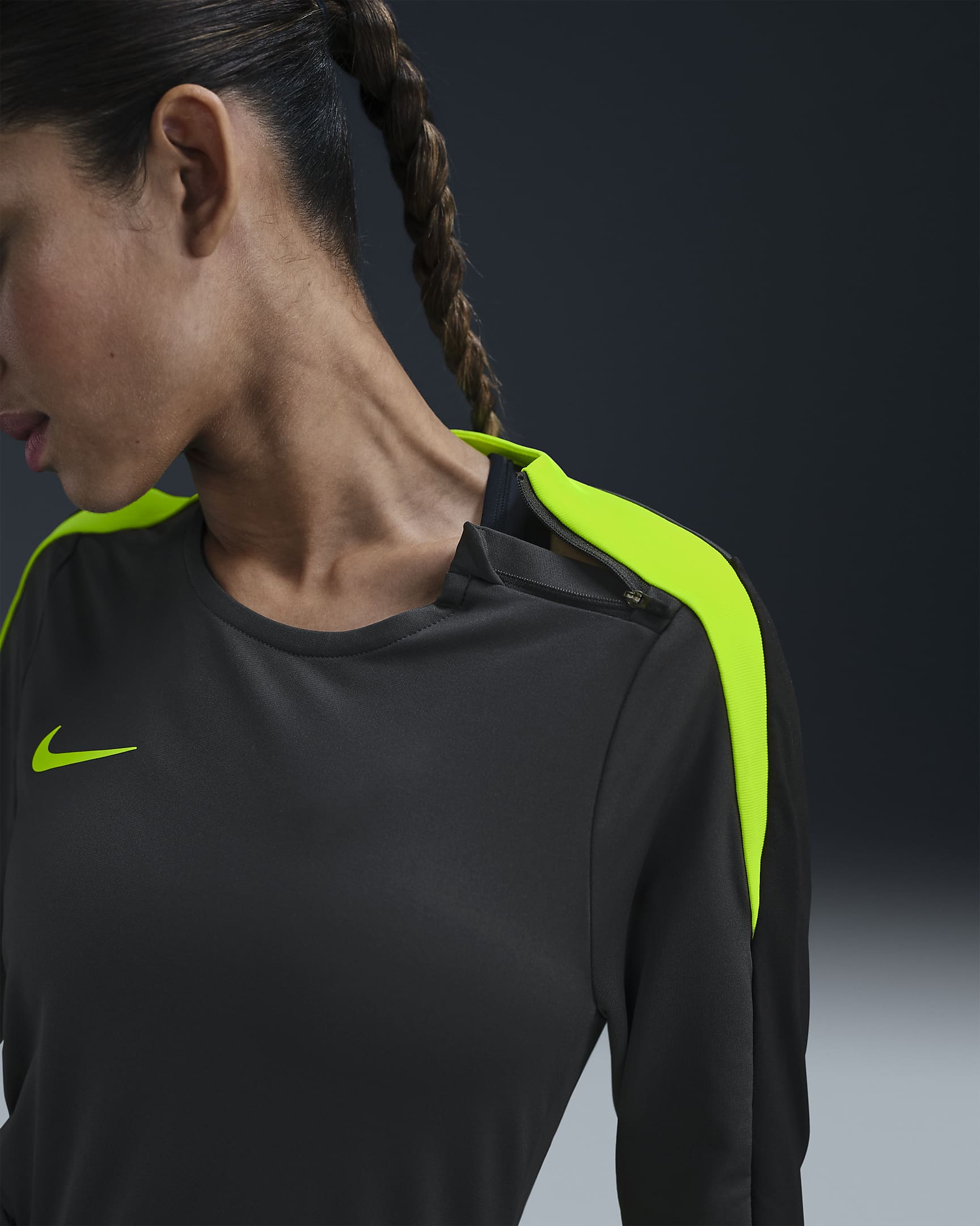 Strike Nike Dri-FIT-fodboldtrøje med rund hals til kvinder - Anthracite/Volt/sort/Volt