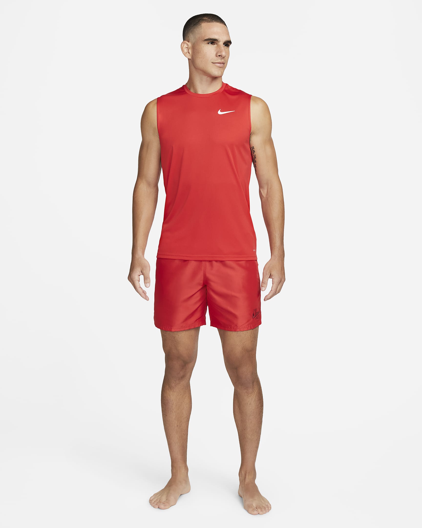 Camiseta Hydroguard de natación sin mangas para hombre Nike Essential - Rojo universitario