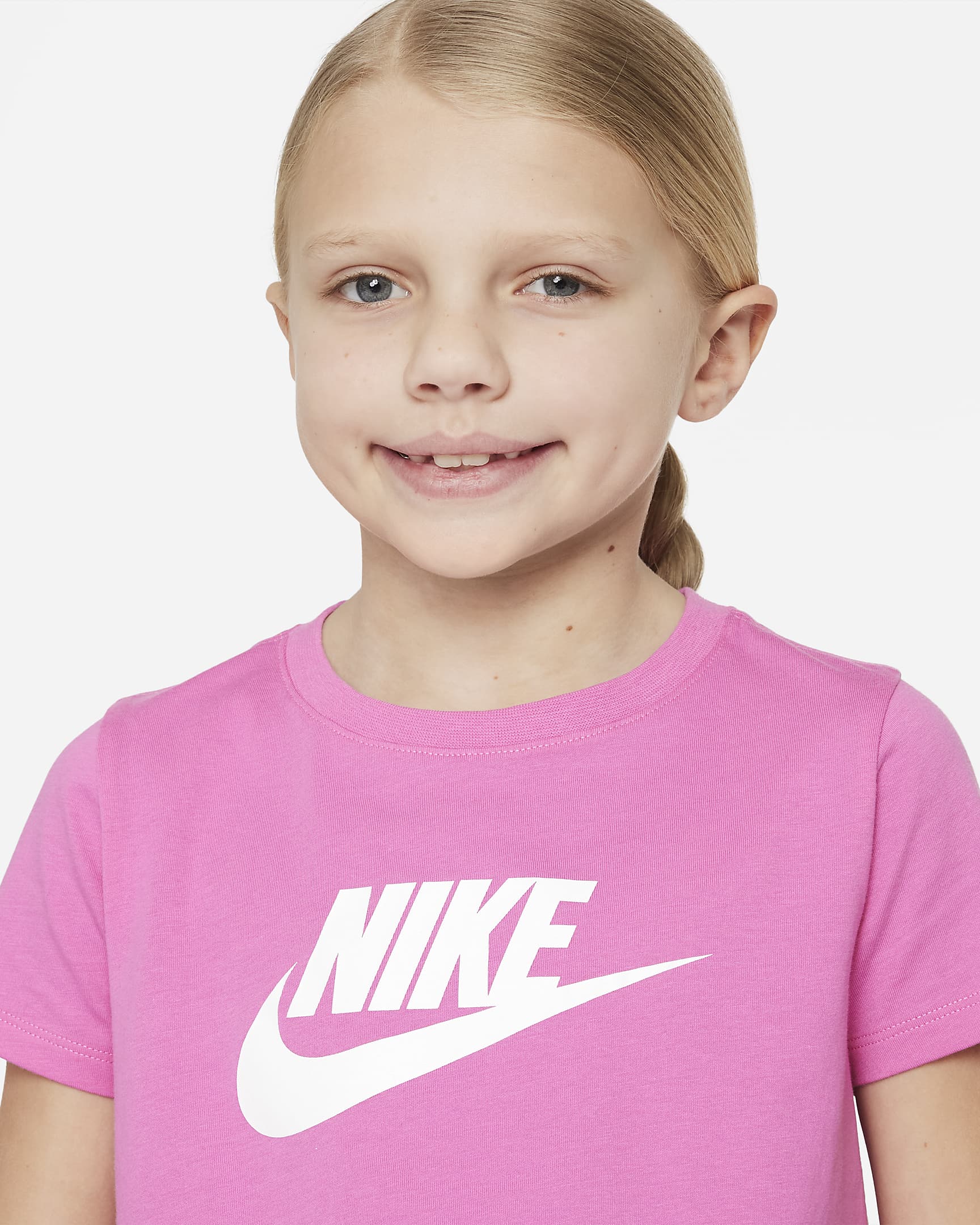 nike-sportswear-older-kids-girls-cropped-t-shirt-nike-uk