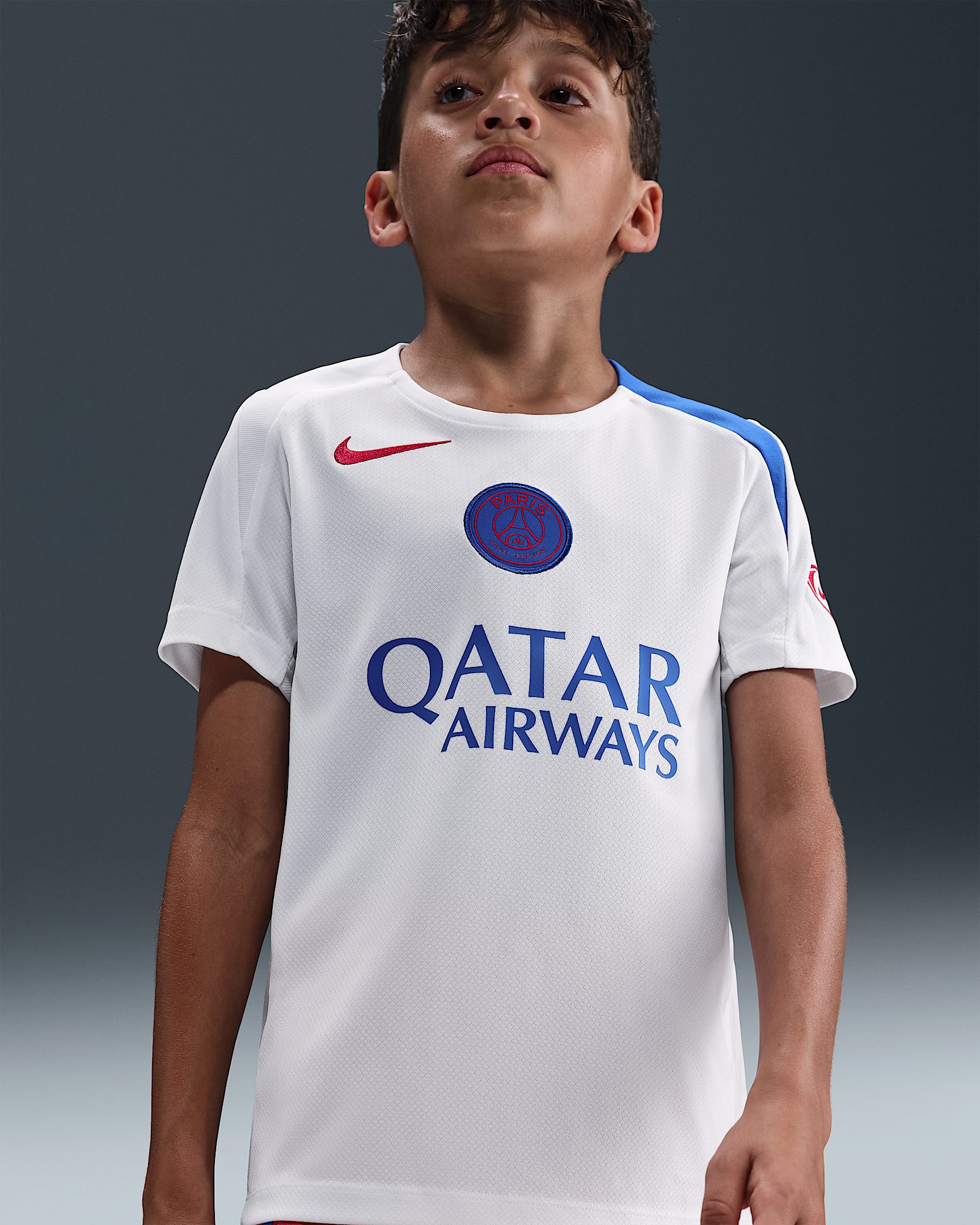Haut de foot en maille Nike Dri-FIT Total 90 PSG Strike 3e tenue pour ado - Blanc/Blanc/Hyper Royal/Global Red