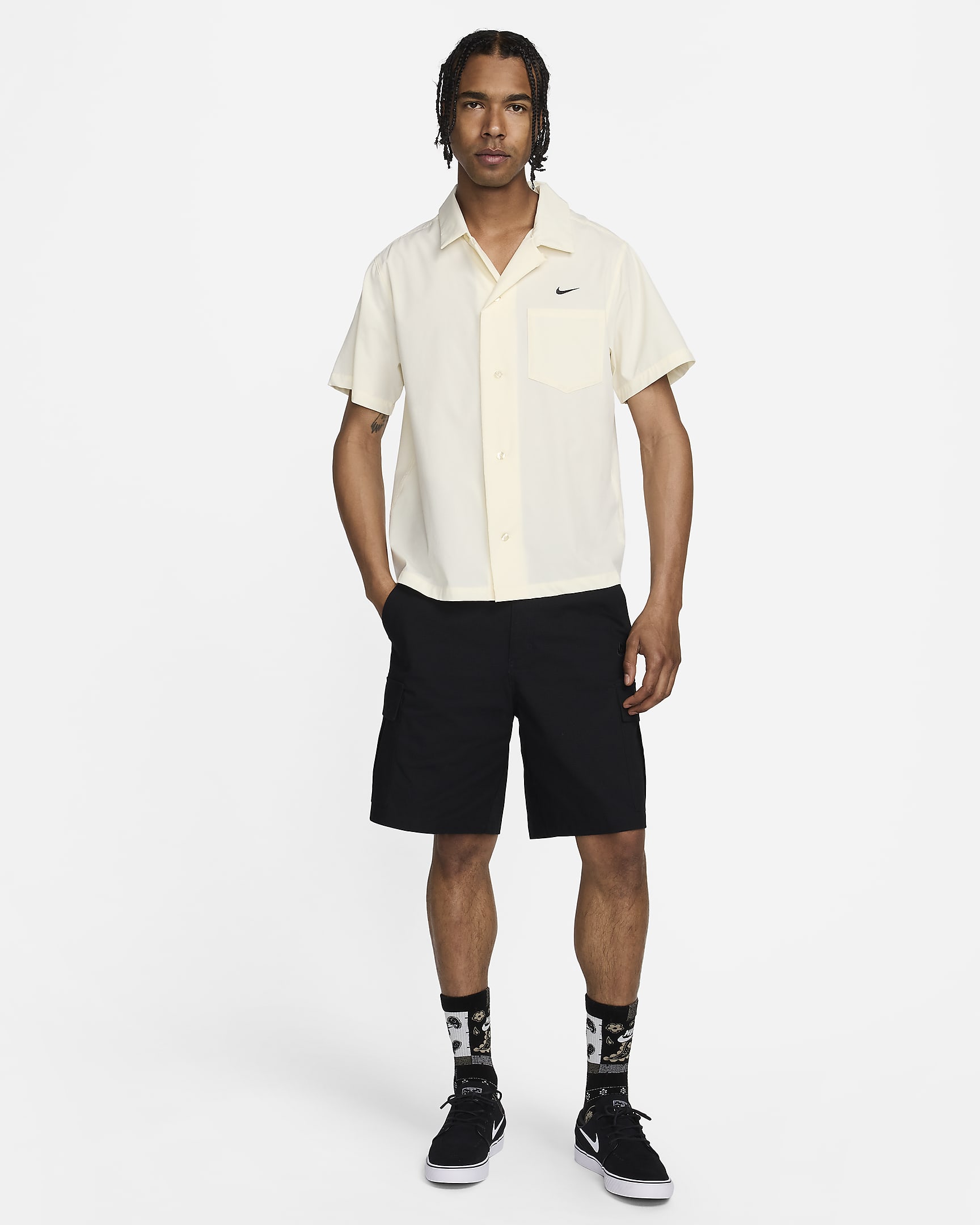 Nike Club Men's Woven Cargo Shorts. Nike.com