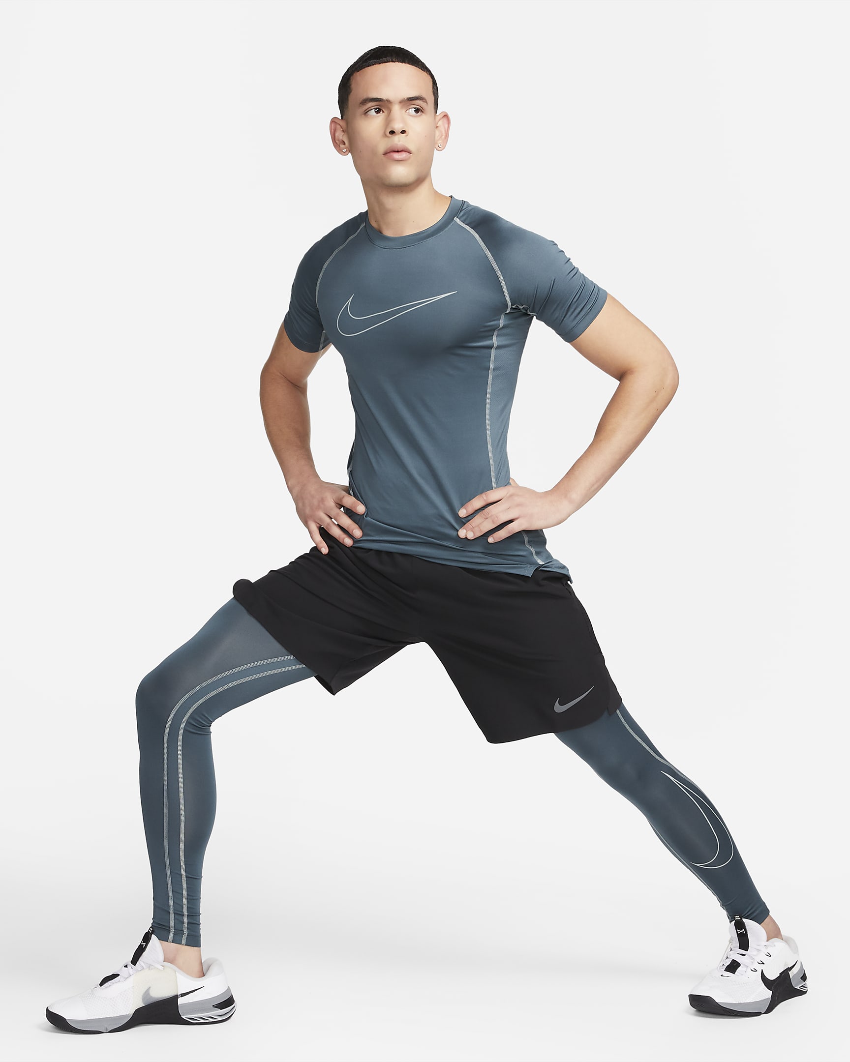 Nike Pro Dri-FIT Men's Tight-Fit Short-Sleeve Top. Nike UK