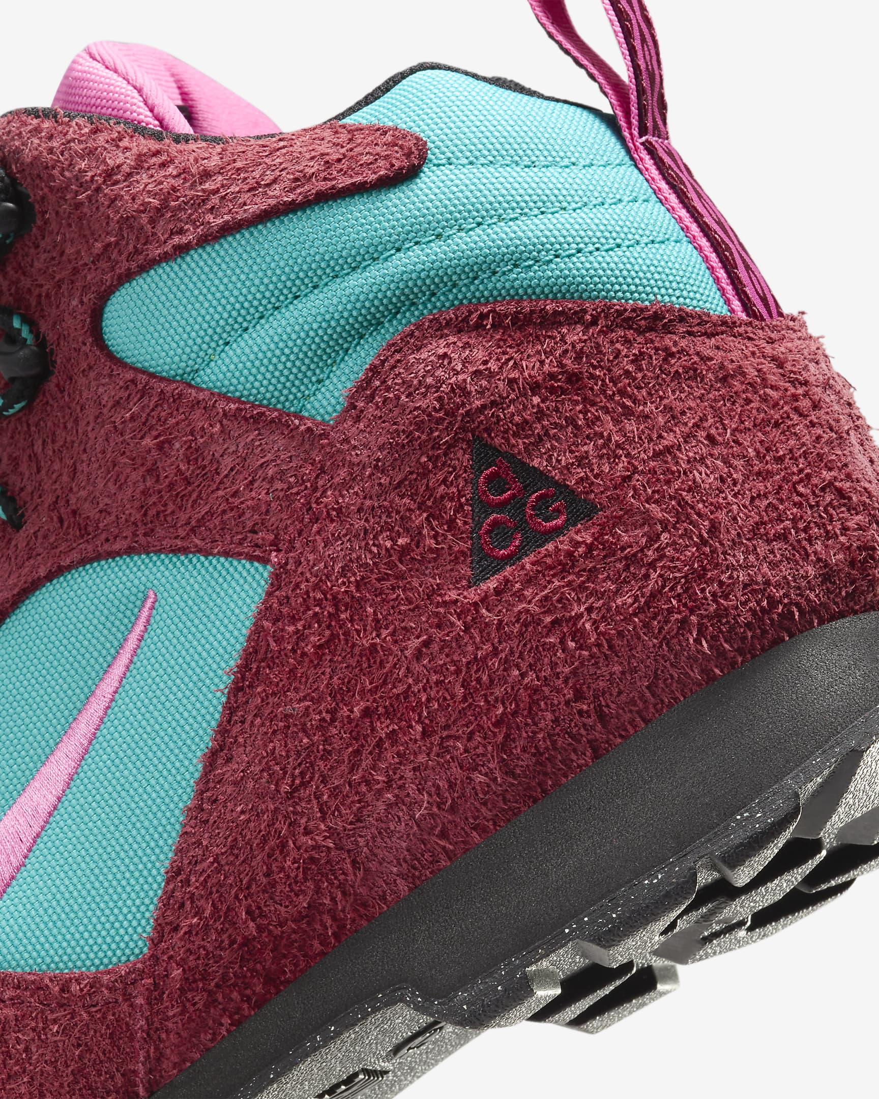 Nike ACG Torre Mid Waterproof Men's Shoes. Nike RO