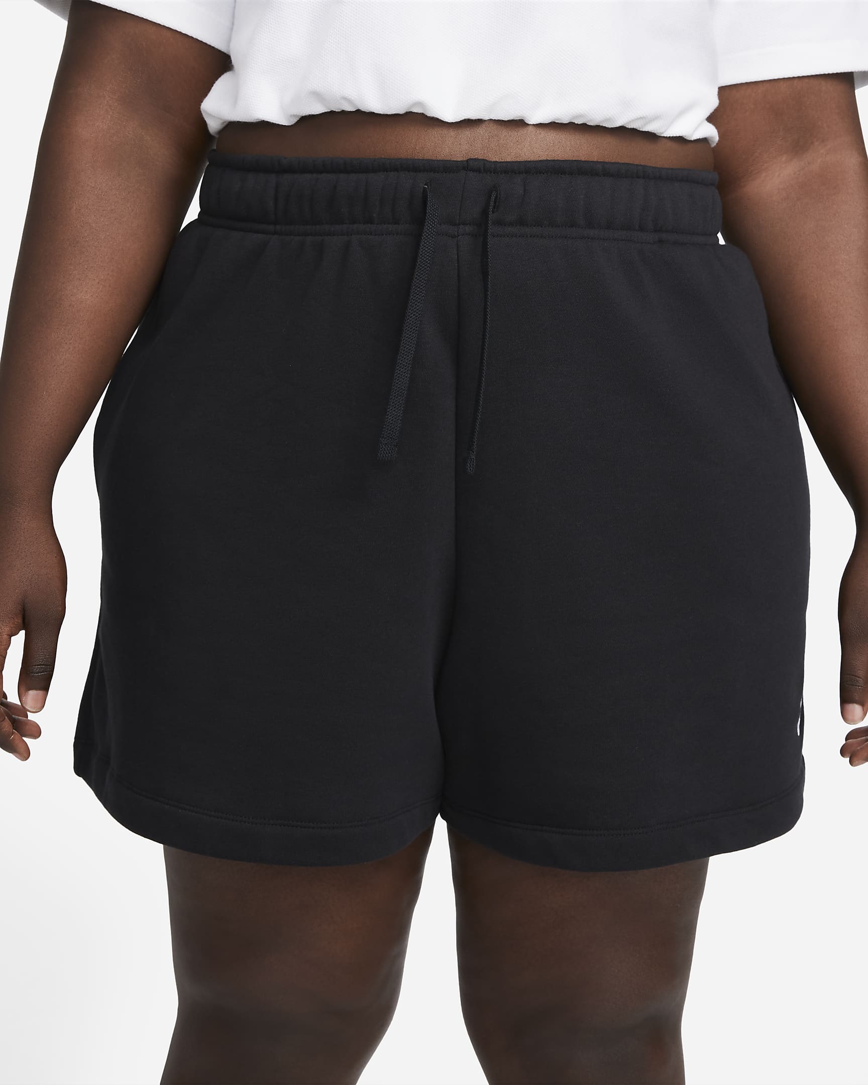 Nike Sportswear Club Fleece Women's MidRise Shorts (Plus Size). Nike NZ