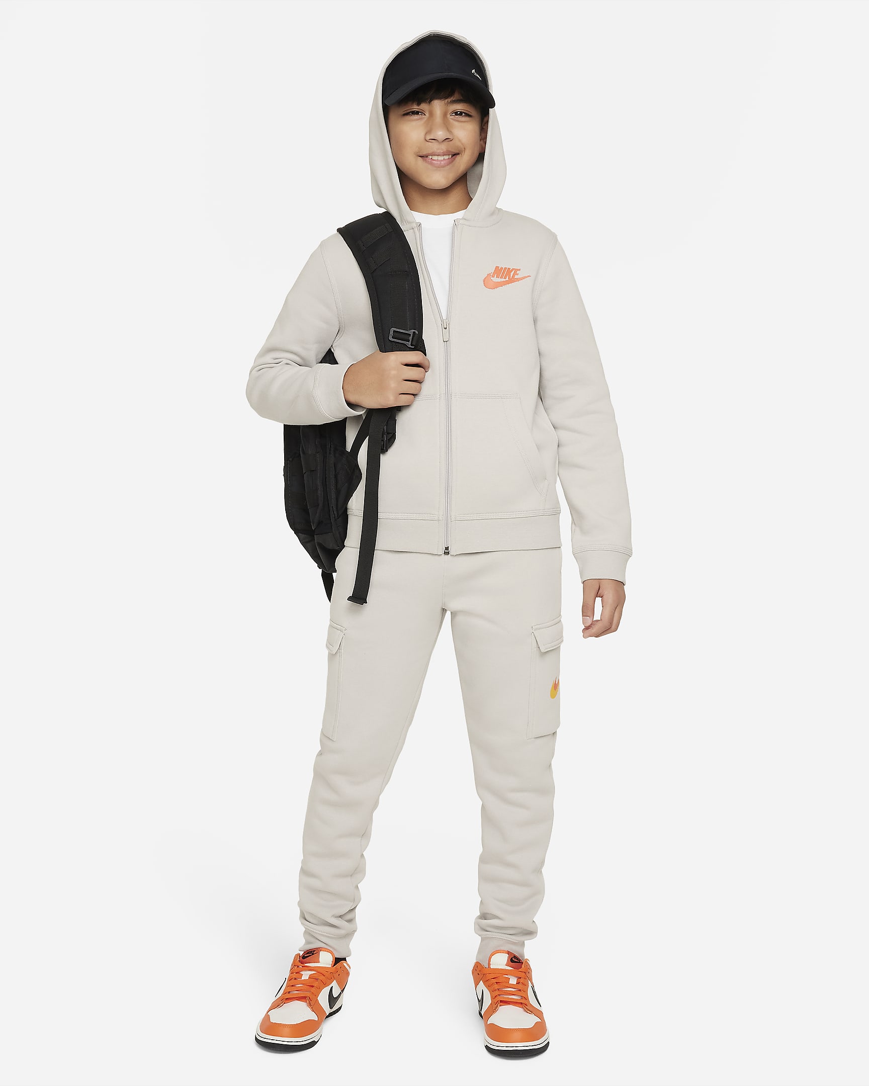 Nike Sportswear Older Kids' (Boys') Fleece Full-Zip Graphic Hoodie. Nike UK