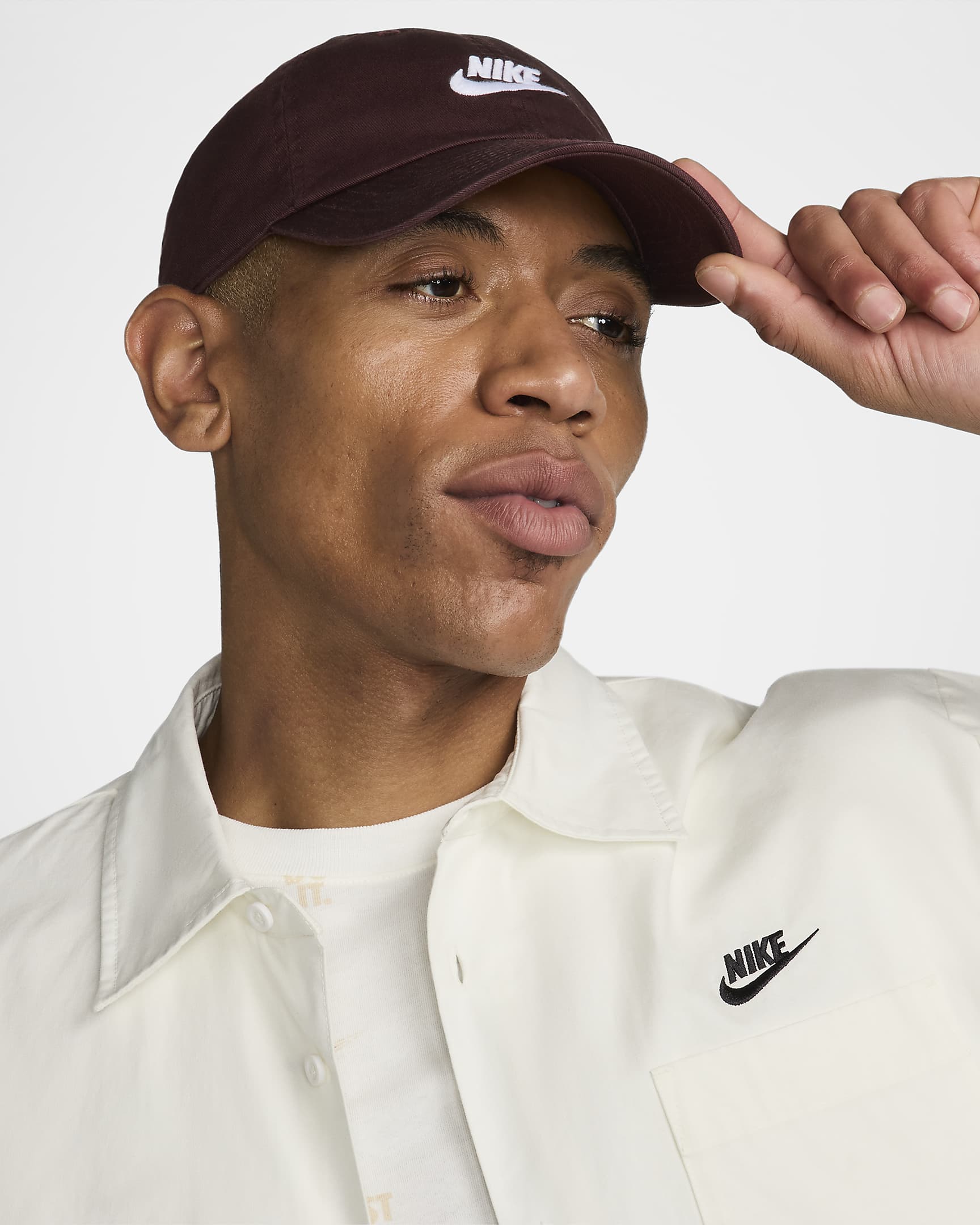 Nike Club Unstructured Futura Wash Cap - Burgundy Crush/White