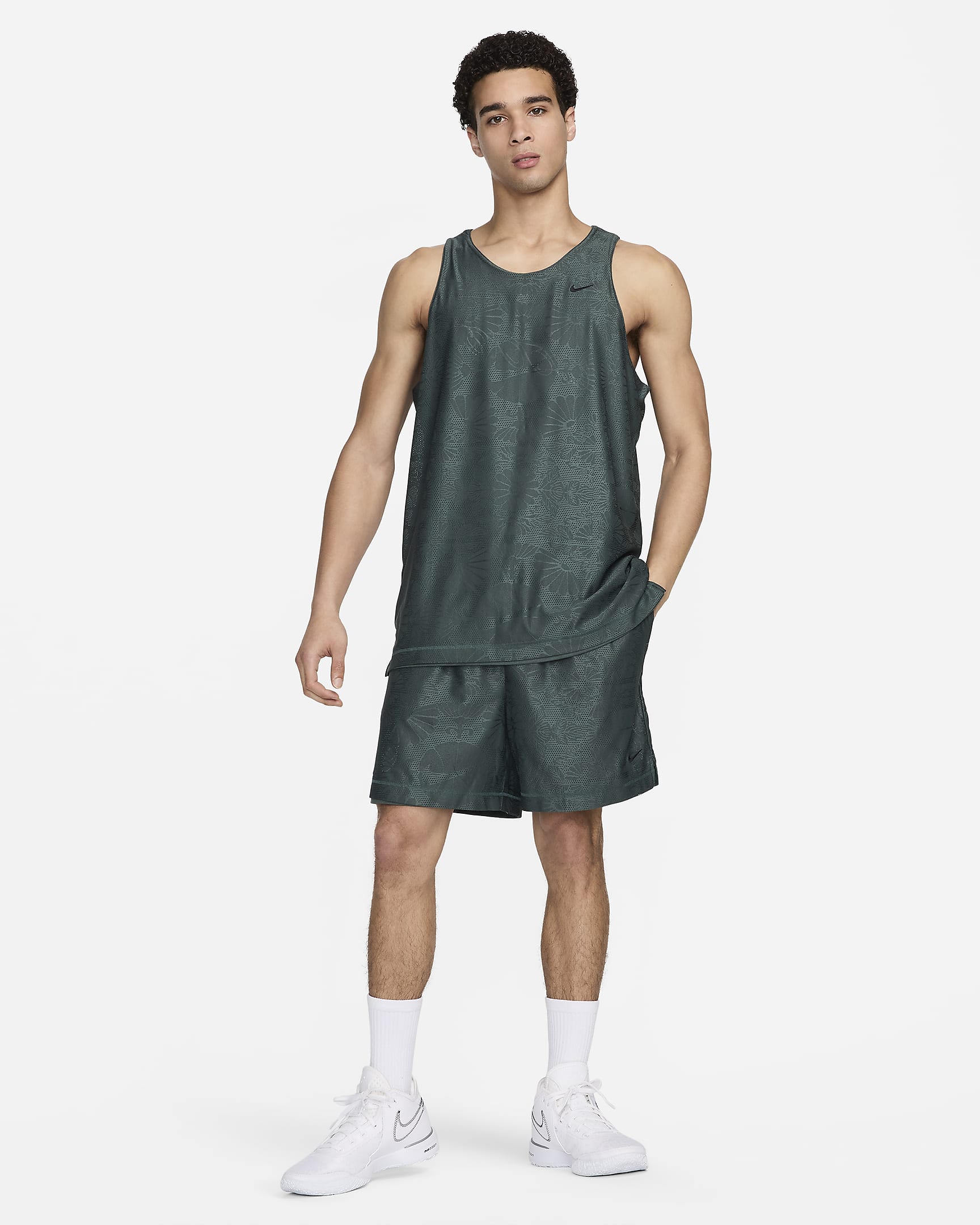 Nike Standard Issue Men's Dri-FIT Reversible Basketball Jersey. Nike CA