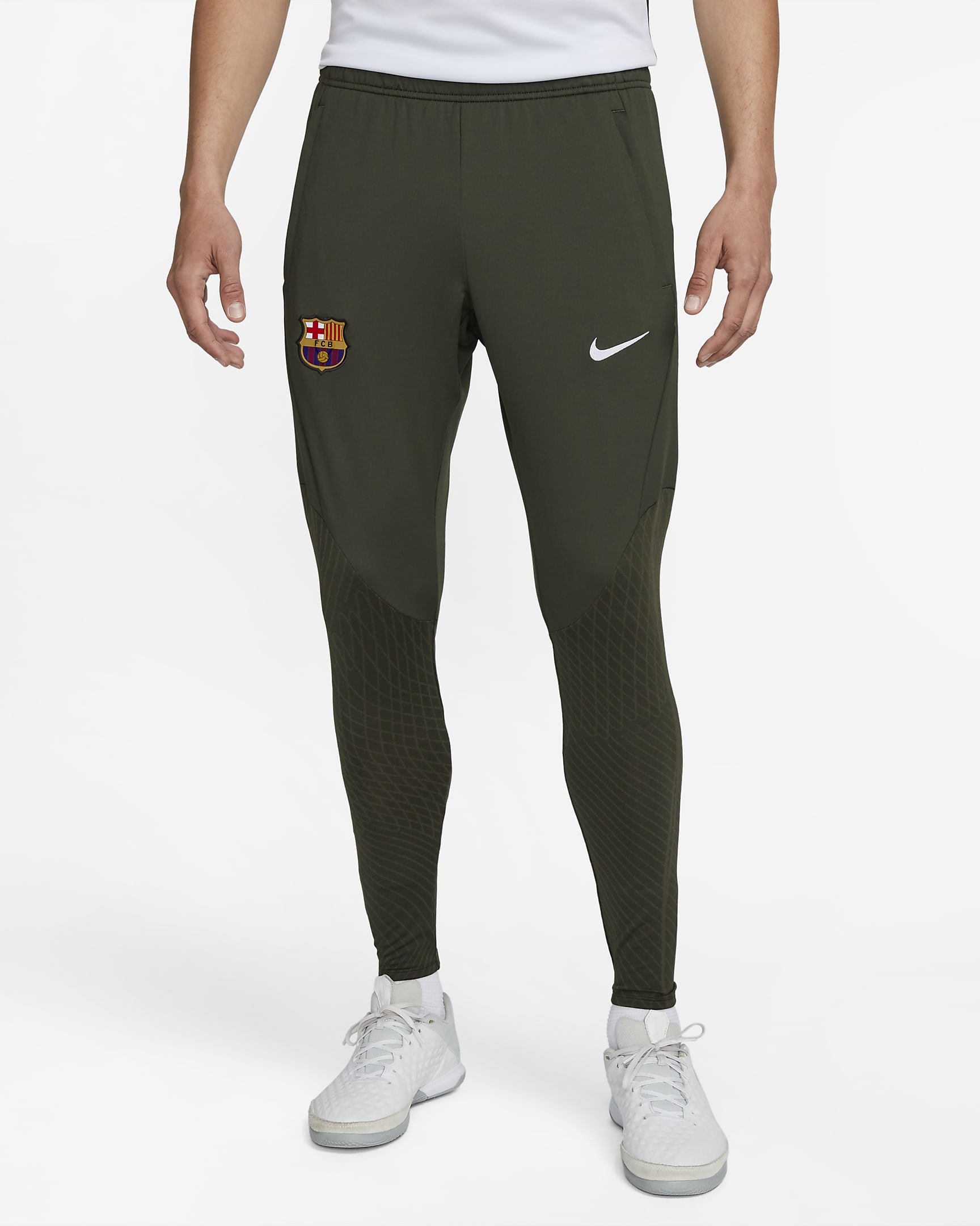 F.C. Barcelona Strike Men's Nike Dri-FIT Knit Football Pants. Nike SI