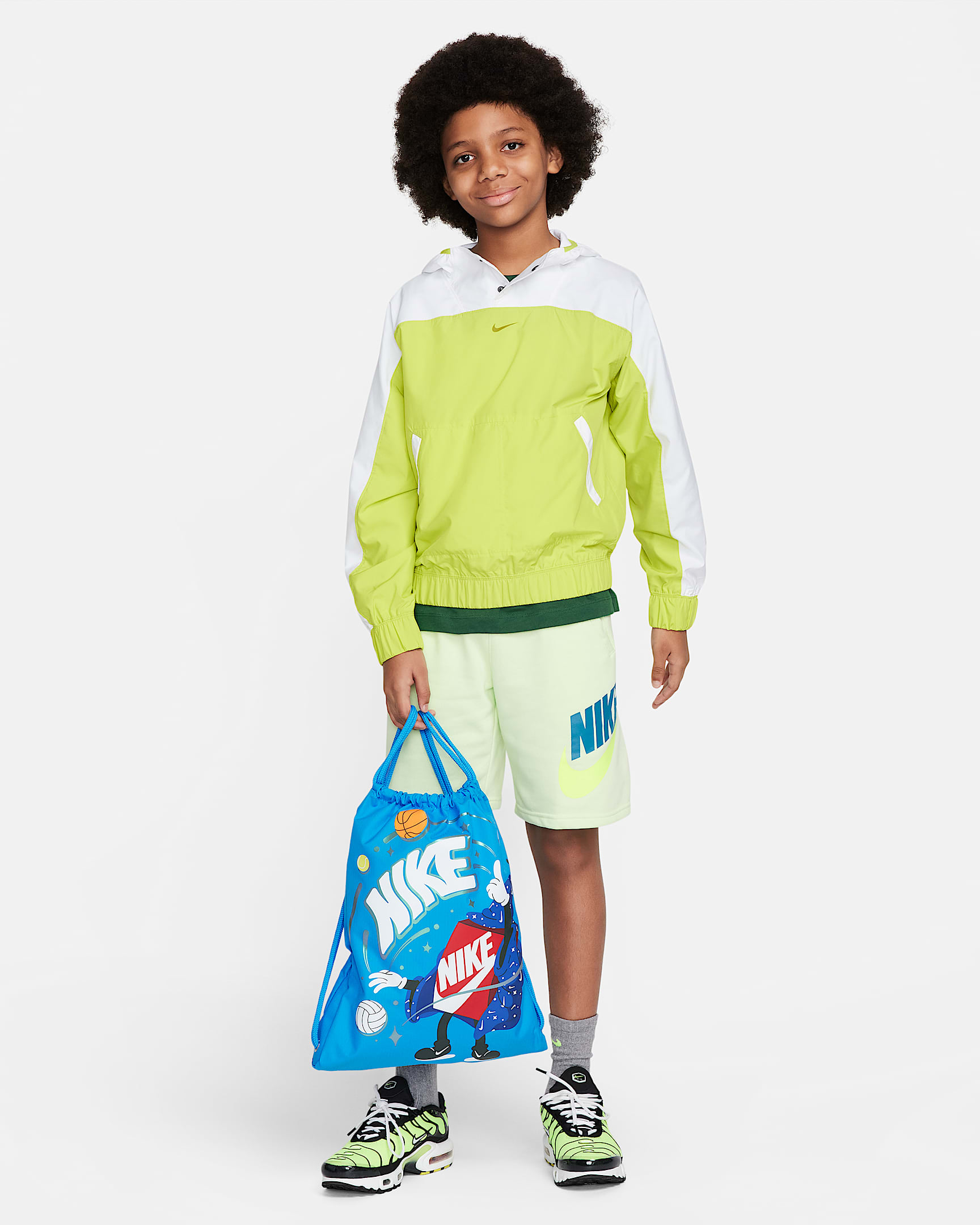 Nike Kids' Drawstring Bag (12L). Nike UK