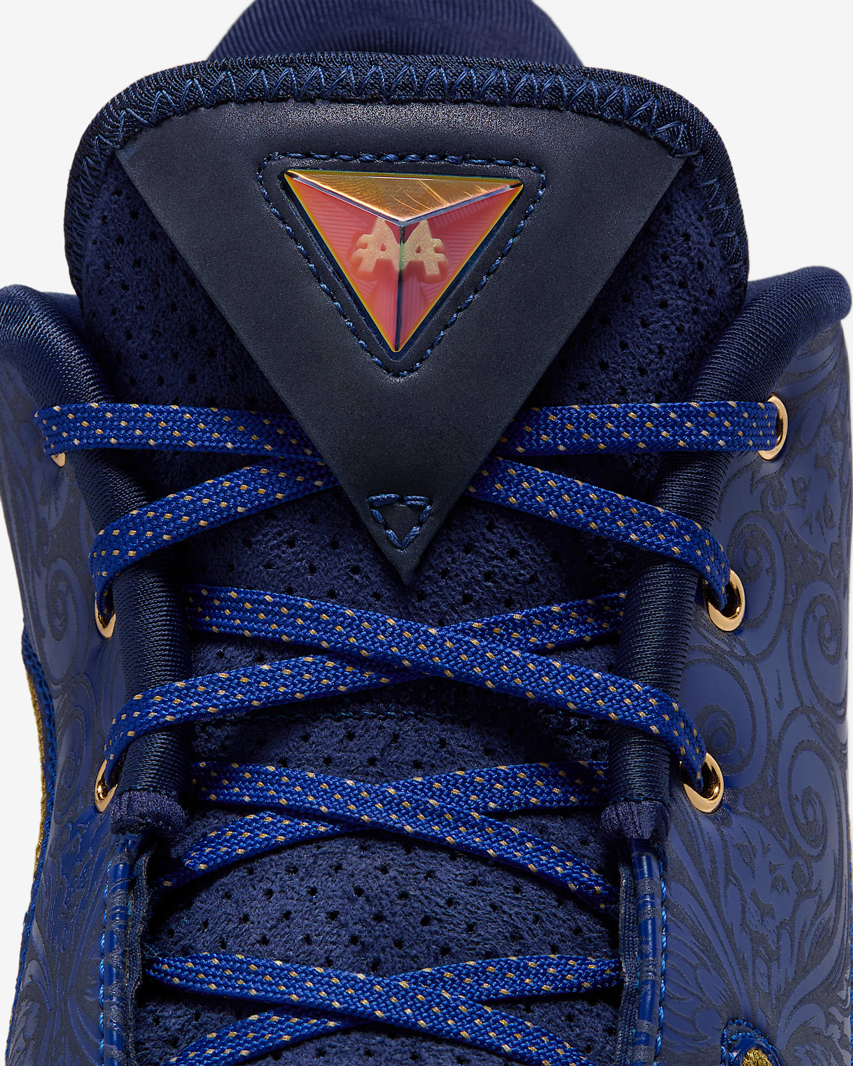 LeBron XXII 'Token' Basketball Shoes - Deep Royal Blue/Midnight Navy/Metallic Gold