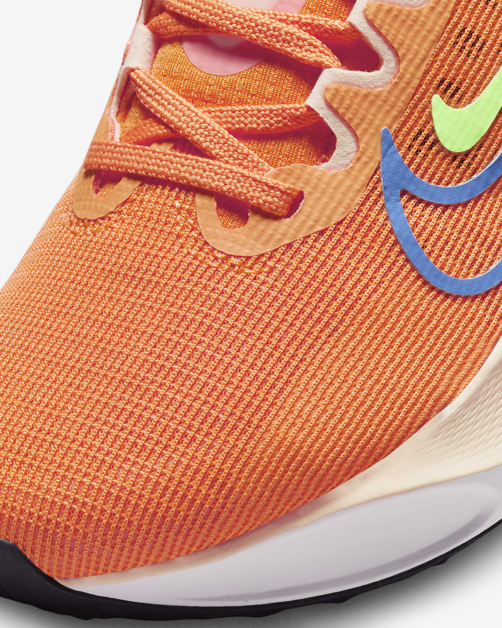 Nike Zoom Fly 5 Women's Road Running Shoes. Nike RO