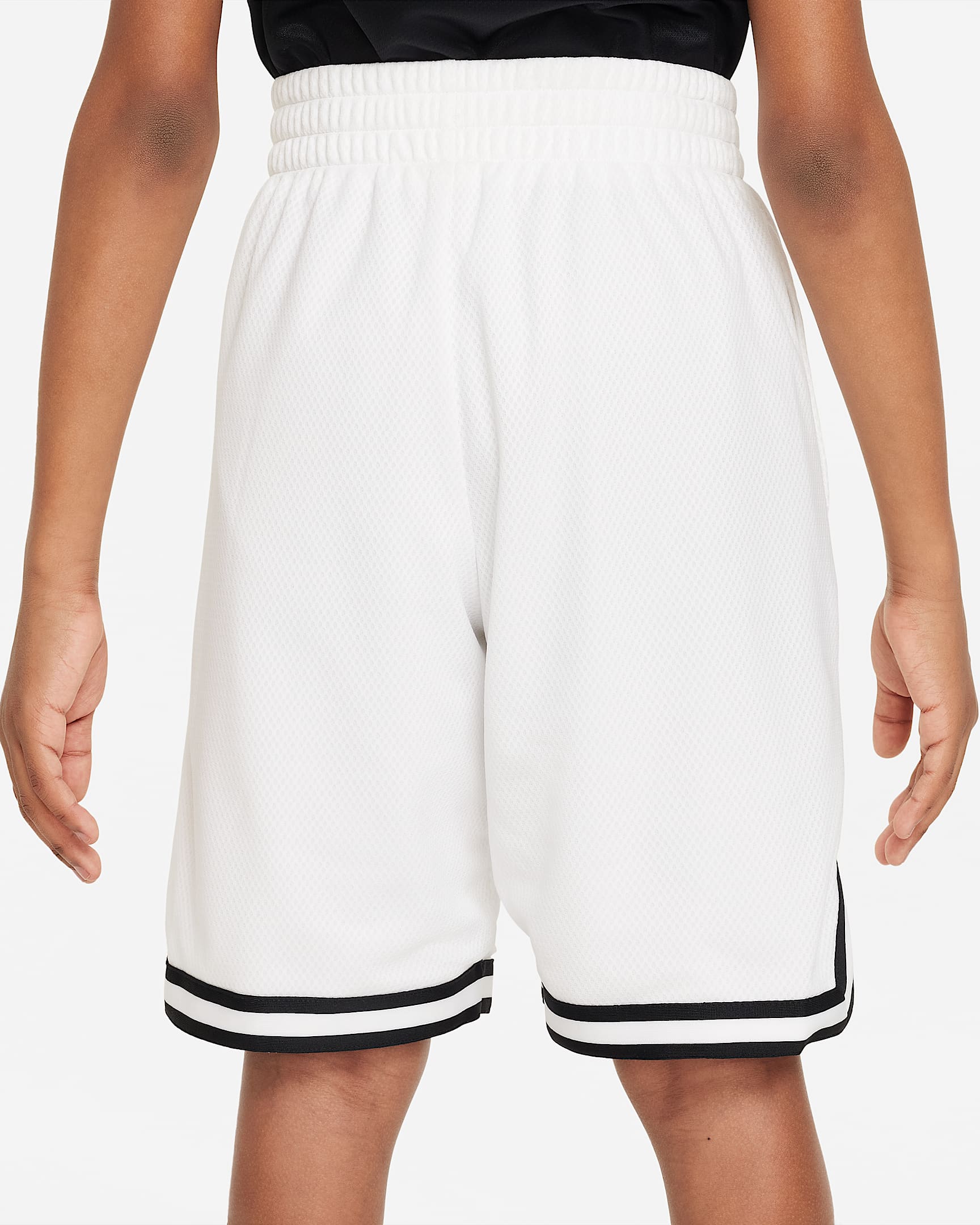 nike basketball online