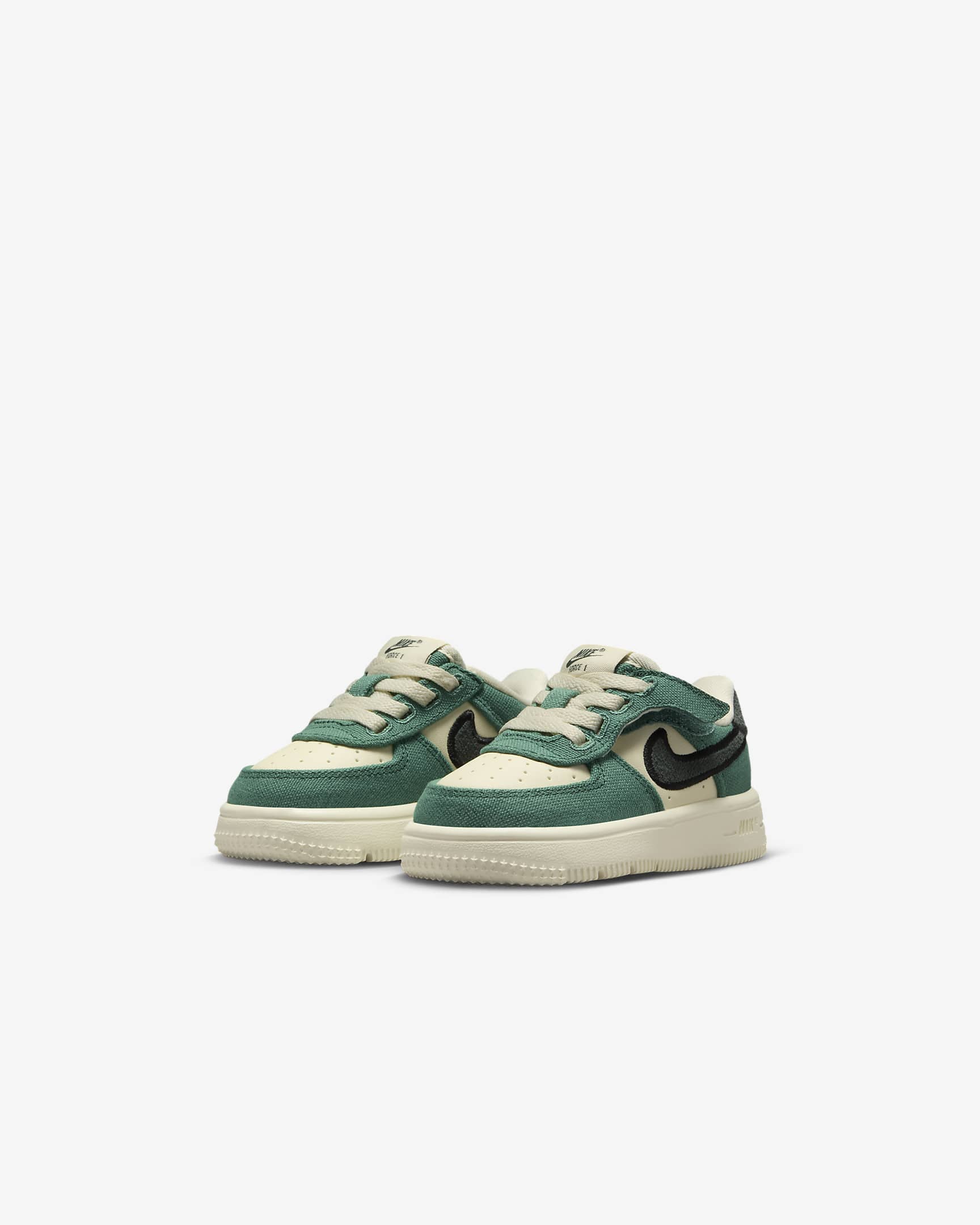 Chaussure Nike Force 1 Low LV8 3 EasyOn pour bébé et tout-petit - Coconut Milk/Bicoastal/Gum Dark Brown/Vintage Green