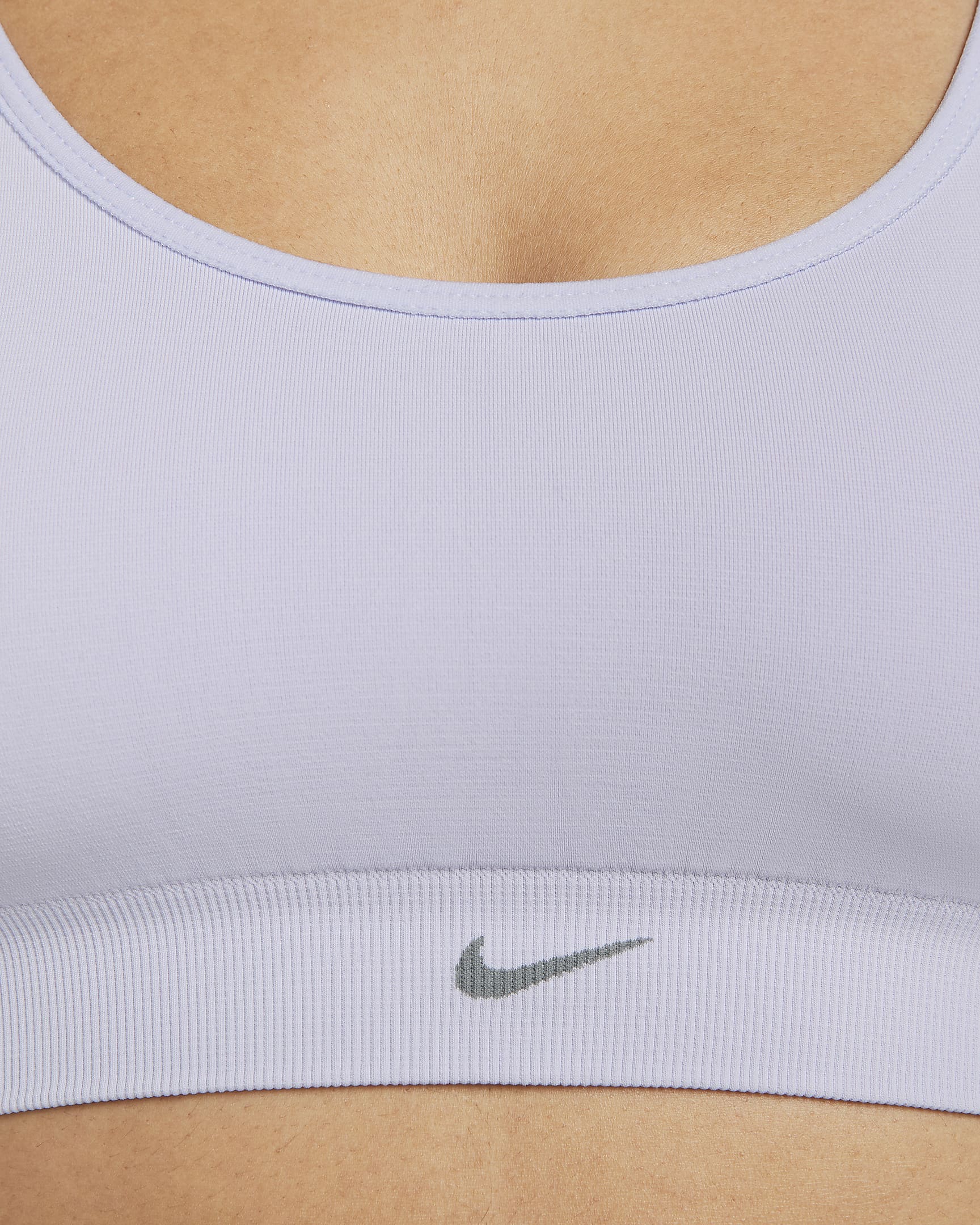 Nike Alate Seamless Women's Light-support Non-padded Sports Bra. Nike AU