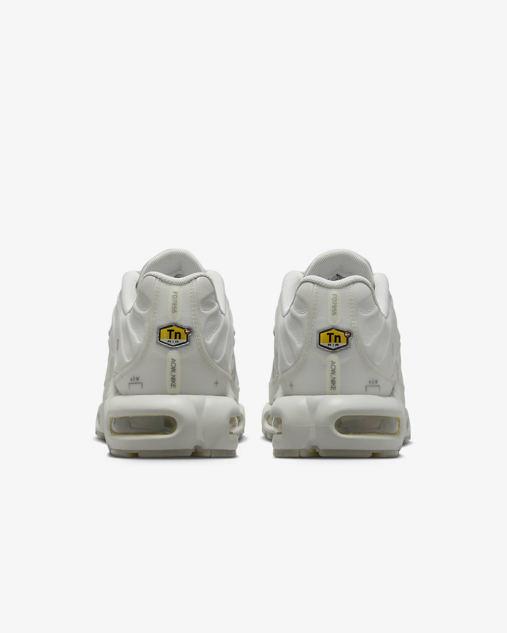 Nike Air Max Plus x A-COLD-WALL* Men's Shoes. Nike AT