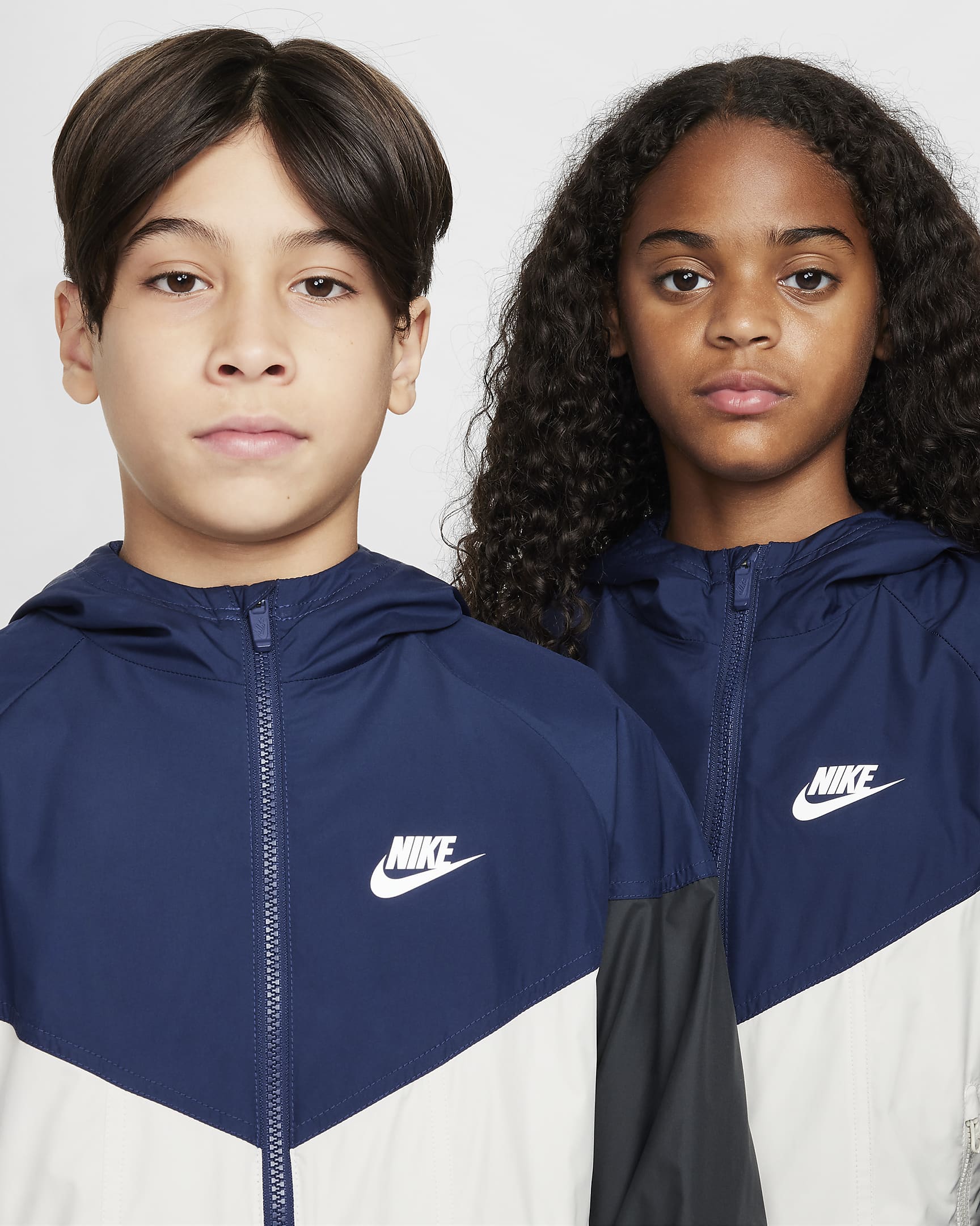 Nike Sportswear Windrunner Big Kids' Hooded Repel Jacket - Midnight Navy/Light Bone/Anthracite/White